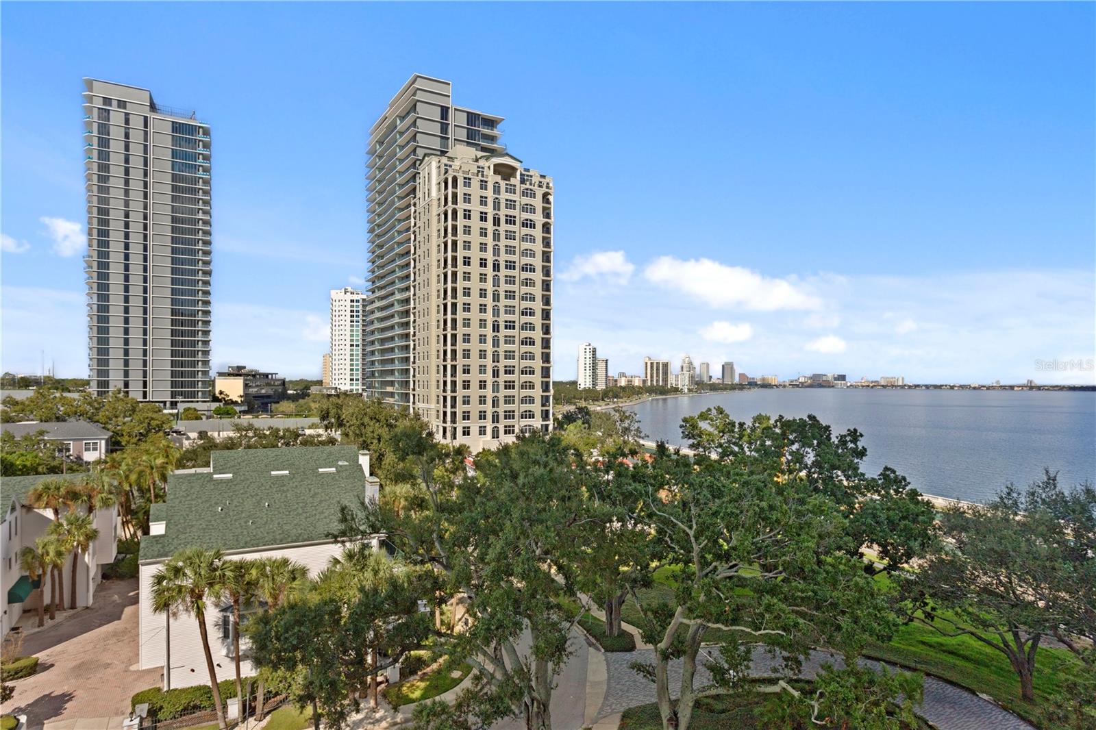 Image 12 of 45 For 3301 Bayshore Boulevard 802e