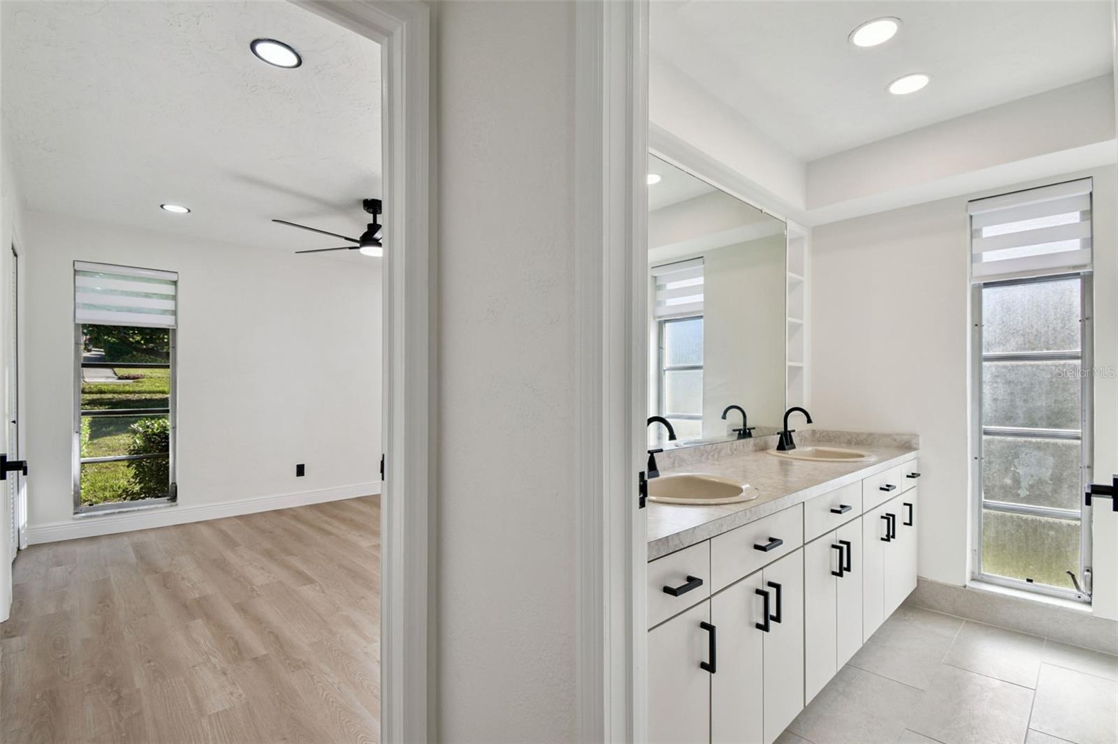 Image 30 of 30 For 970 Rolling Hills Drive