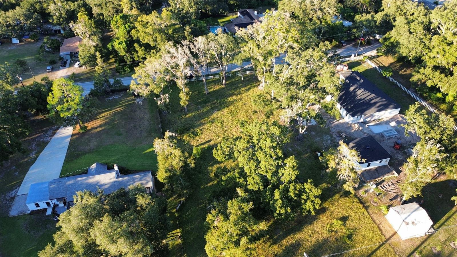 Listing photo id 6 for 1407 Whitaker Road