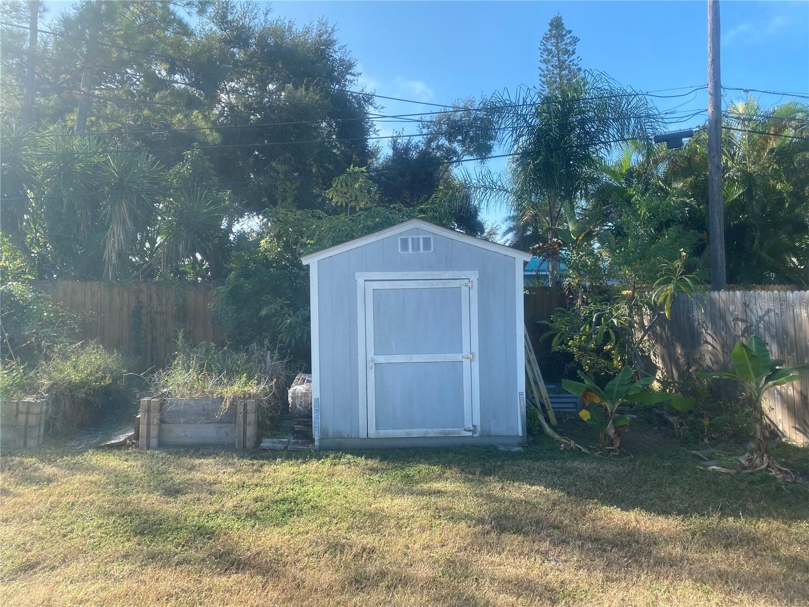 Image 17 of 53 For 5916 16th Avenue N