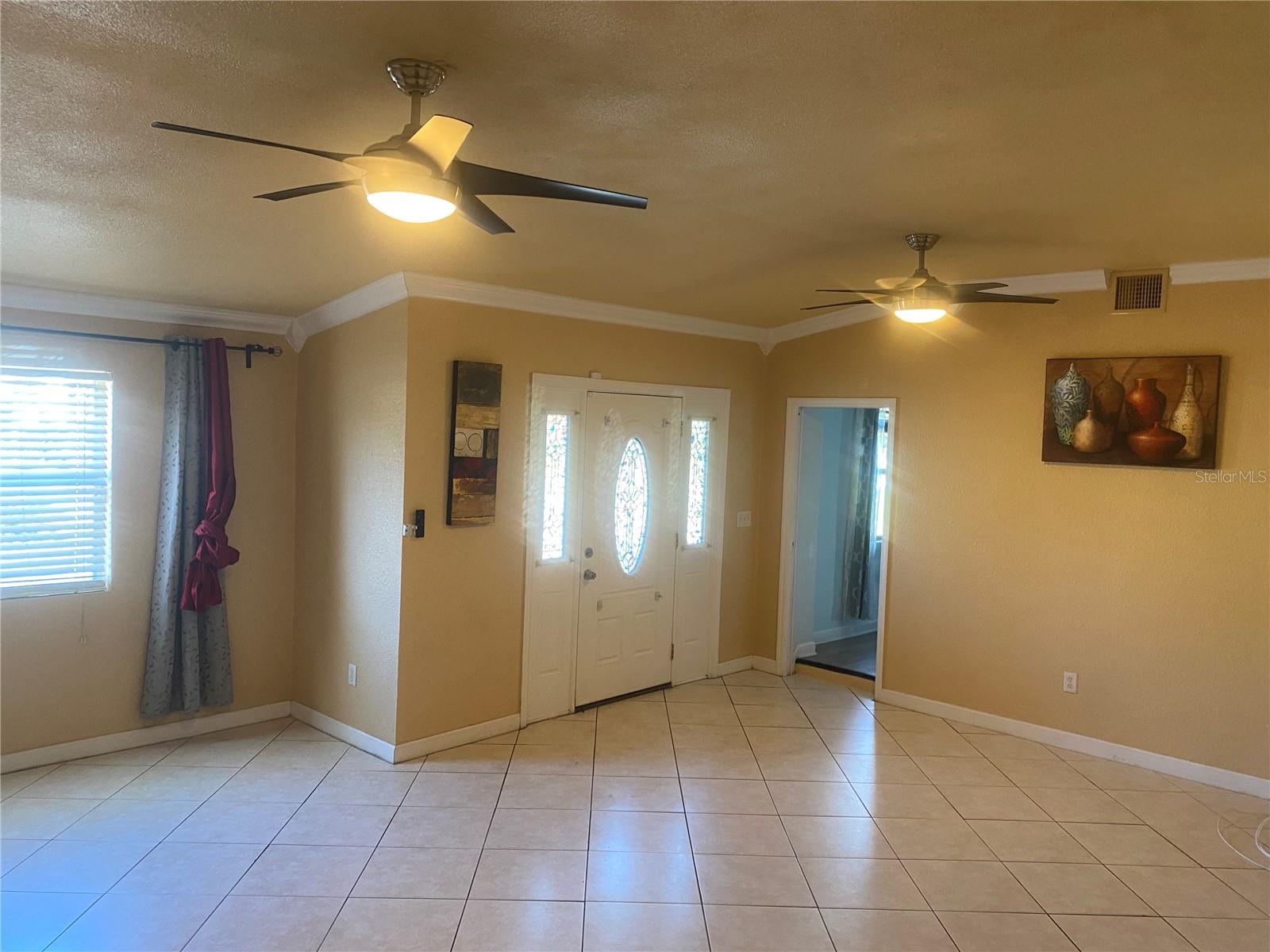 Image 19 of 53 For 5916 16th Avenue N