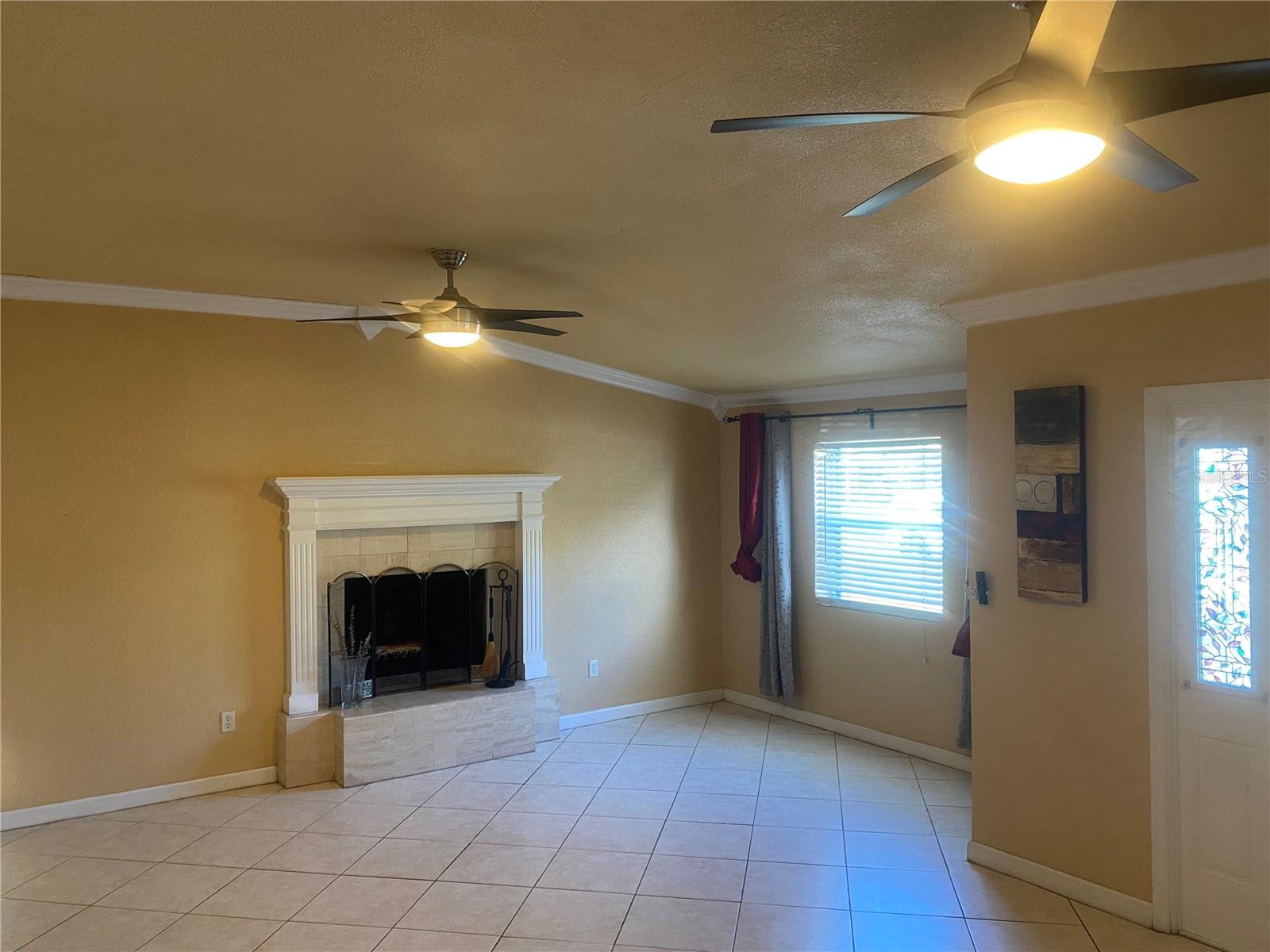 Image 21 of 53 For 5916 16th Avenue N