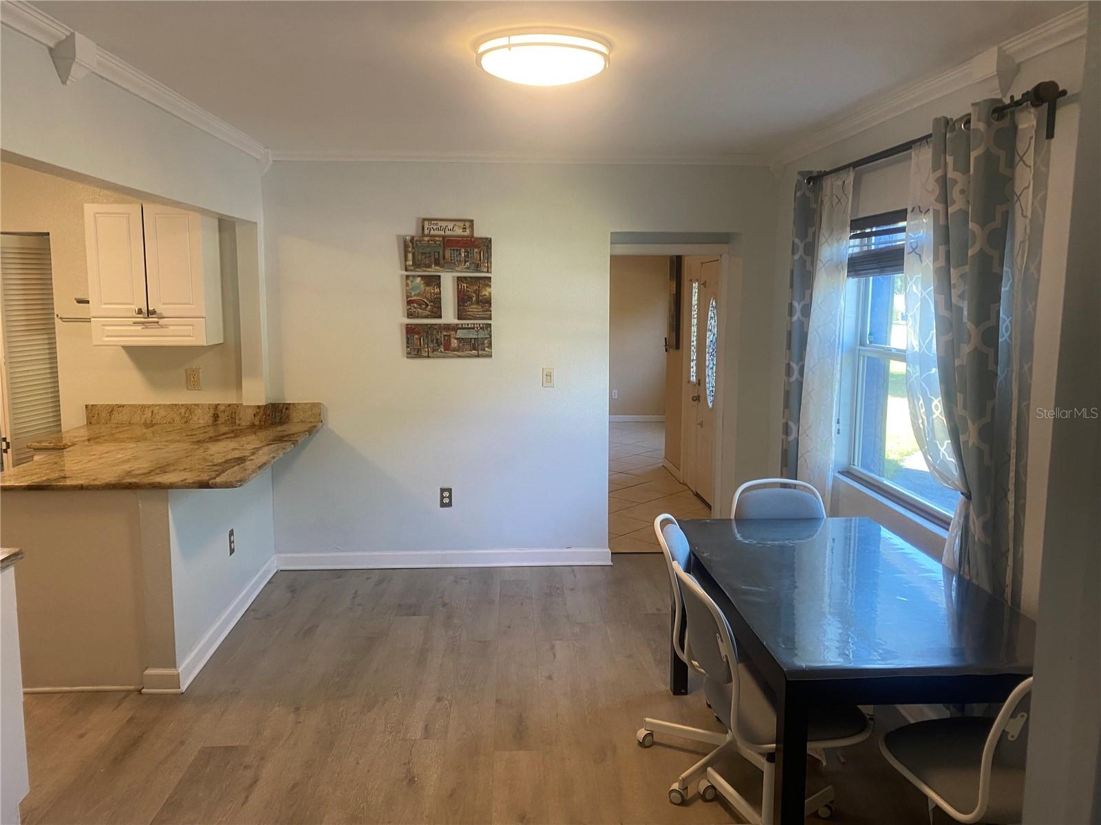 Image 22 of 53 For 5916 16th Avenue N