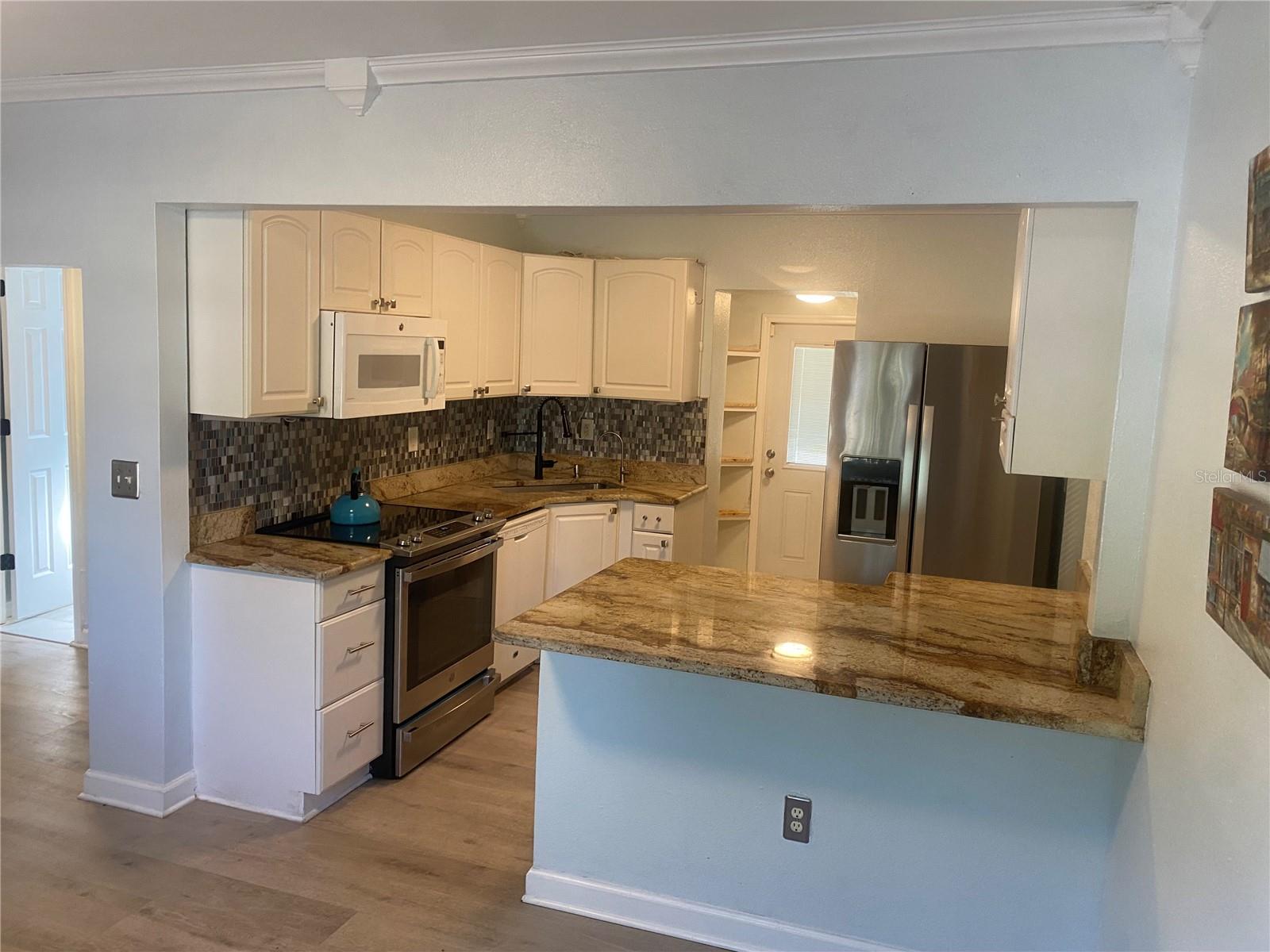 Image 26 of 53 For 5916 16th Avenue N