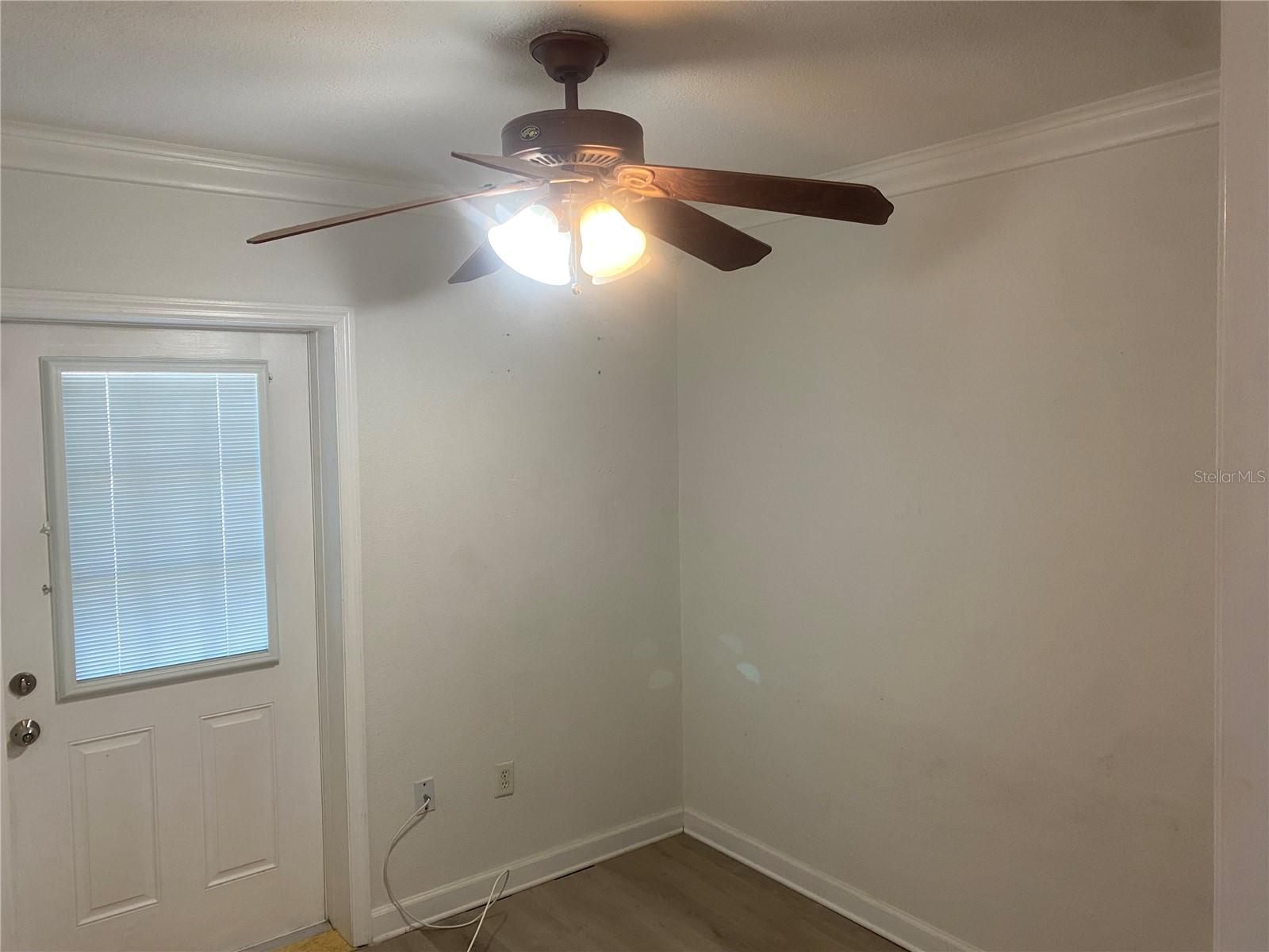 Image 40 of 53 For 5916 16th Avenue N