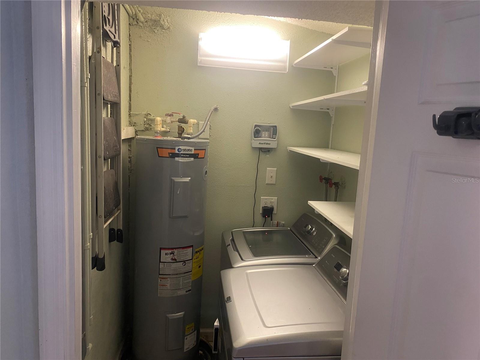 Image 41 of 53 For 5916 16th Avenue N