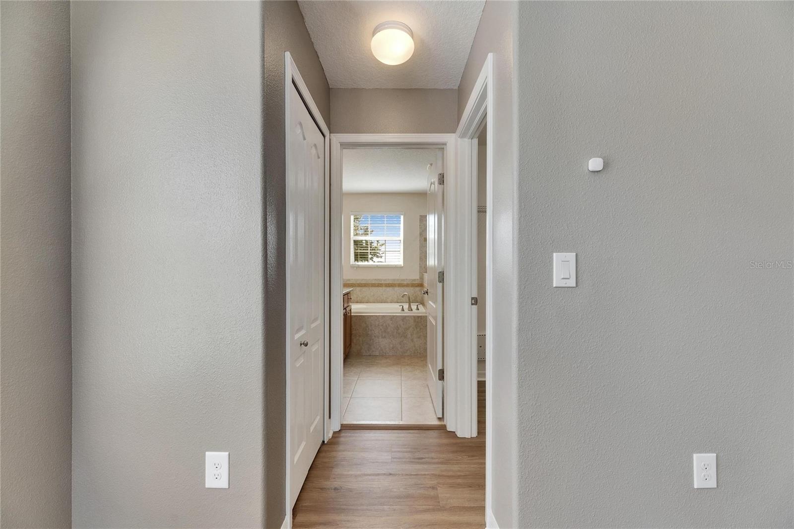 Image 18 of 37 For 18734 Burndall Court