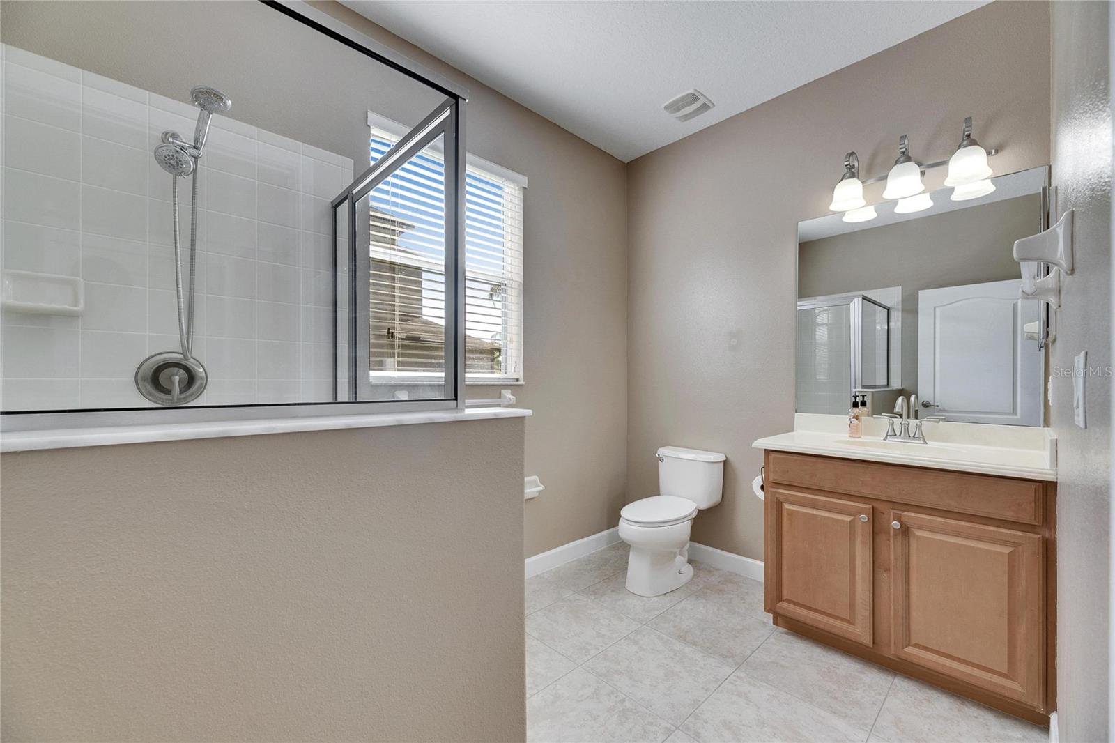 Image 29 of 37 For 18734 Burndall Court