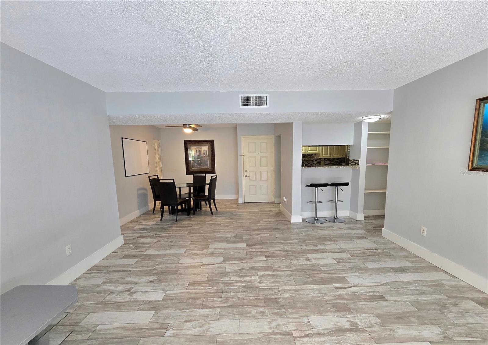Image 15 of 42 For 4411 Shady Terrace Lane 114