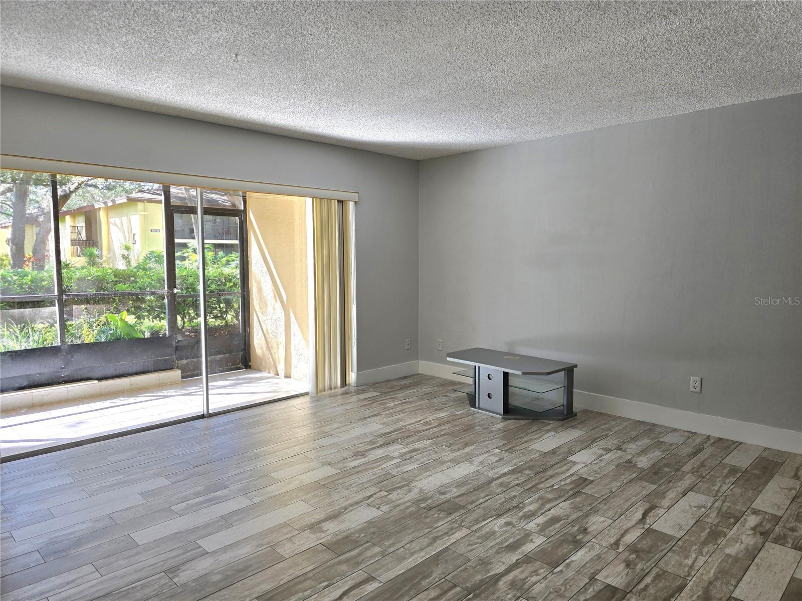 Image 21 of 42 For 4411 Shady Terrace Lane 114