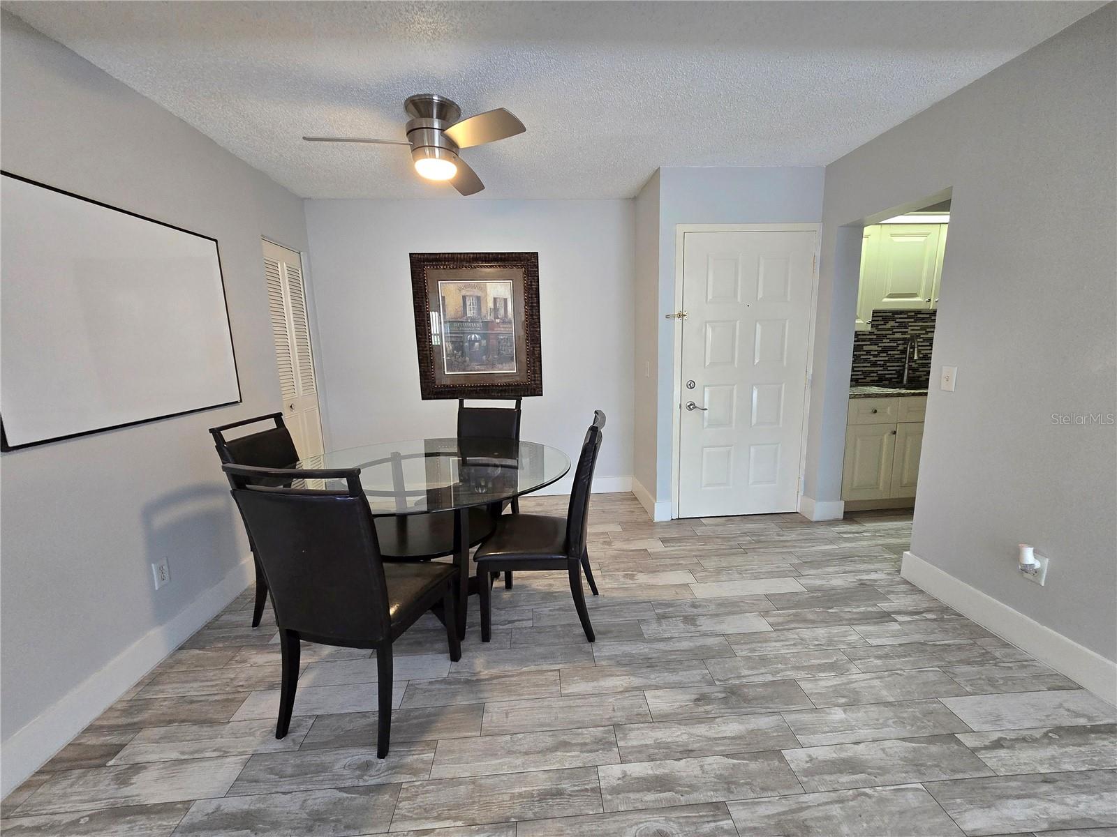 Image 9 of 42 For 4411 Shady Terrace Lane 114