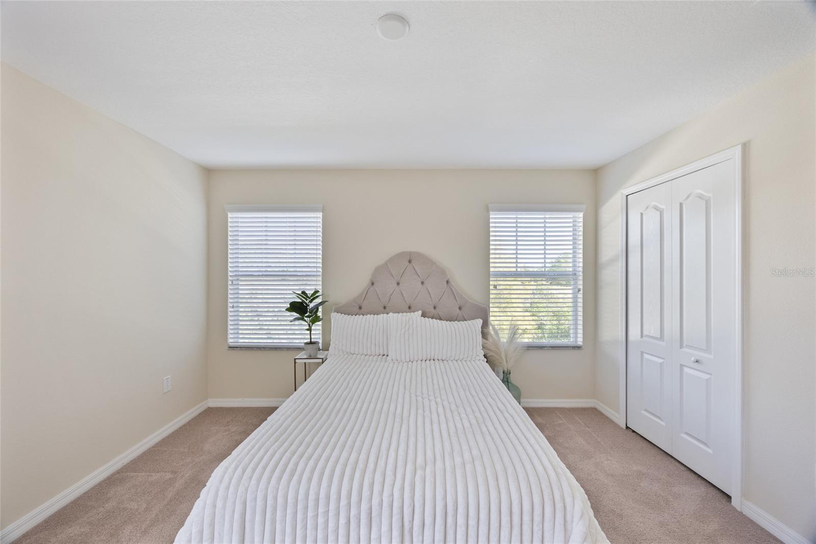 Image 15 of 43 For 31225 Claridge Place