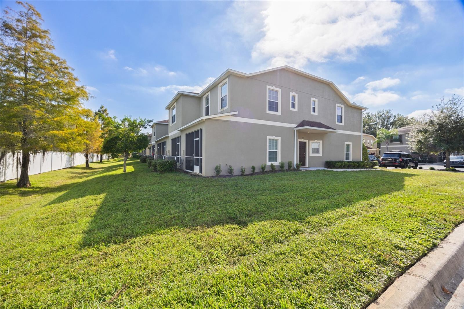 Image 24 of 43 For 31225 Claridge Place