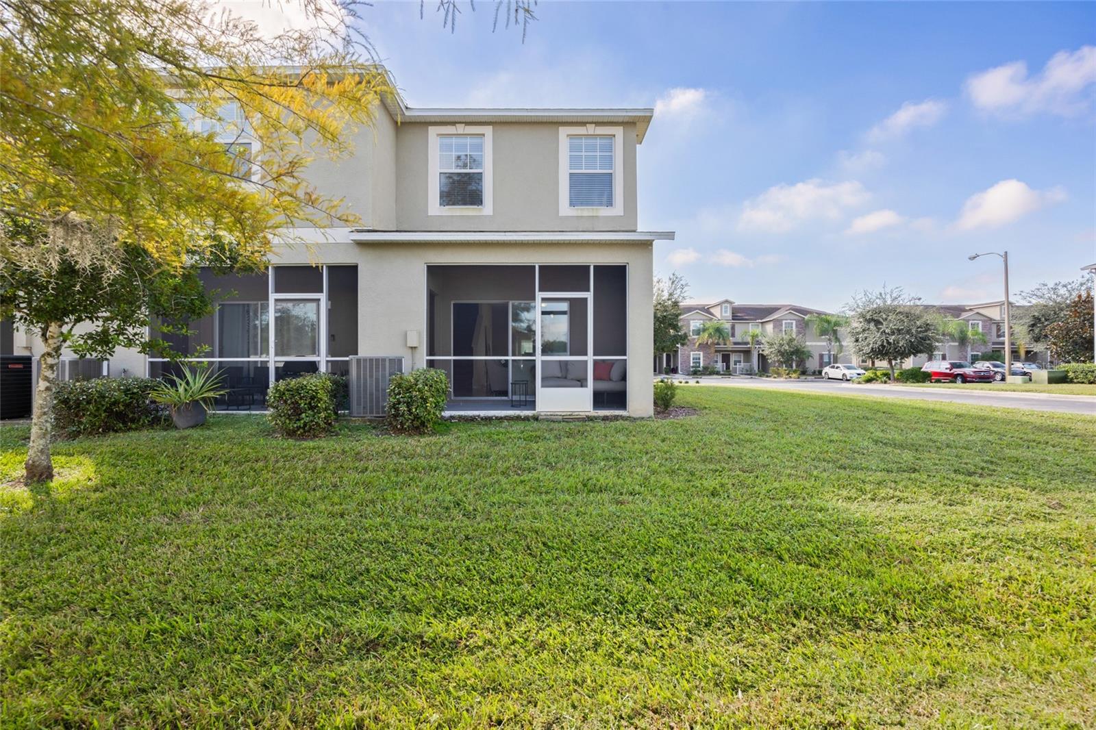 Image 25 of 43 For 31225 Claridge Place