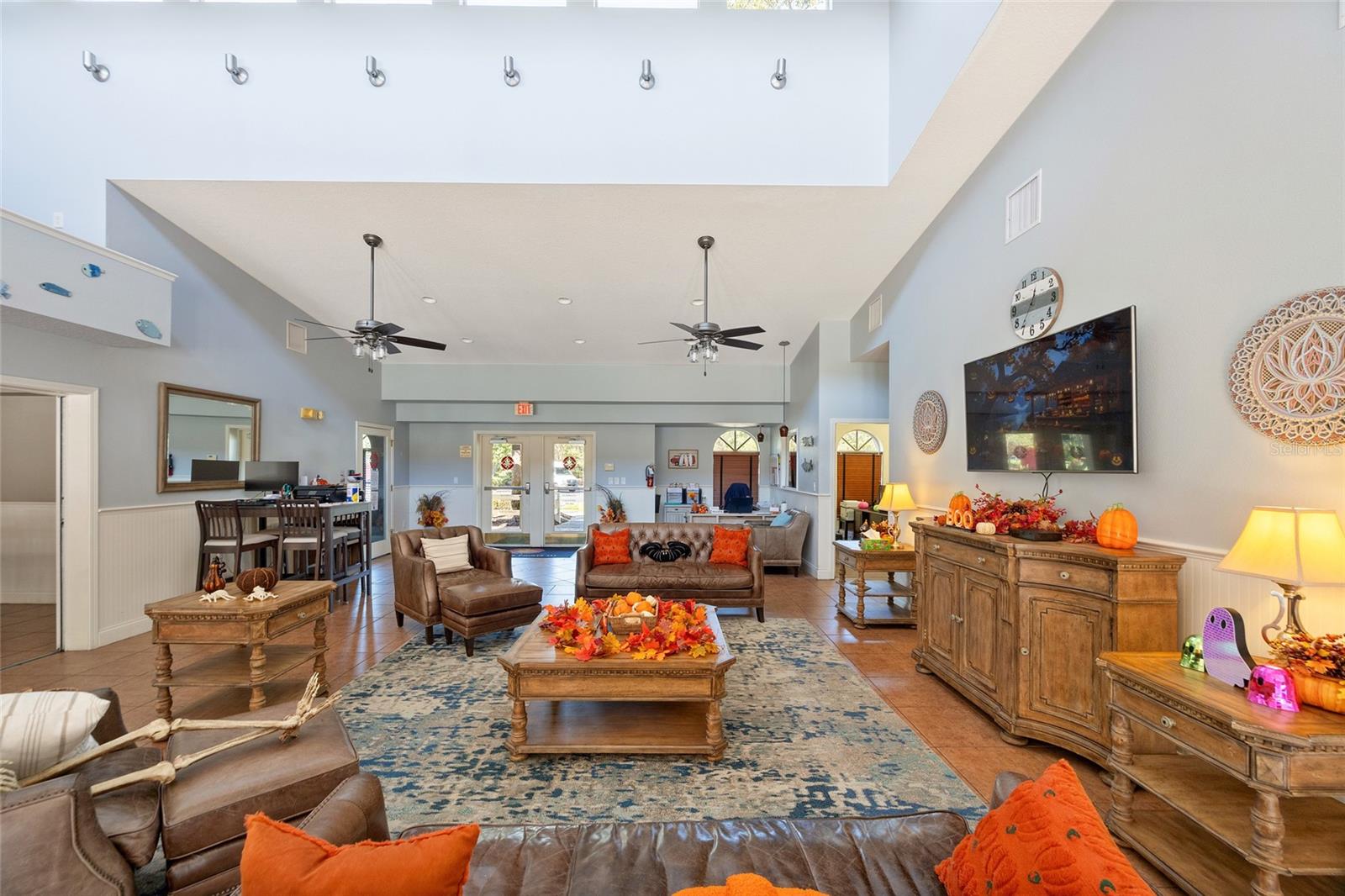 Image 32 of 43 For 31225 Claridge Place