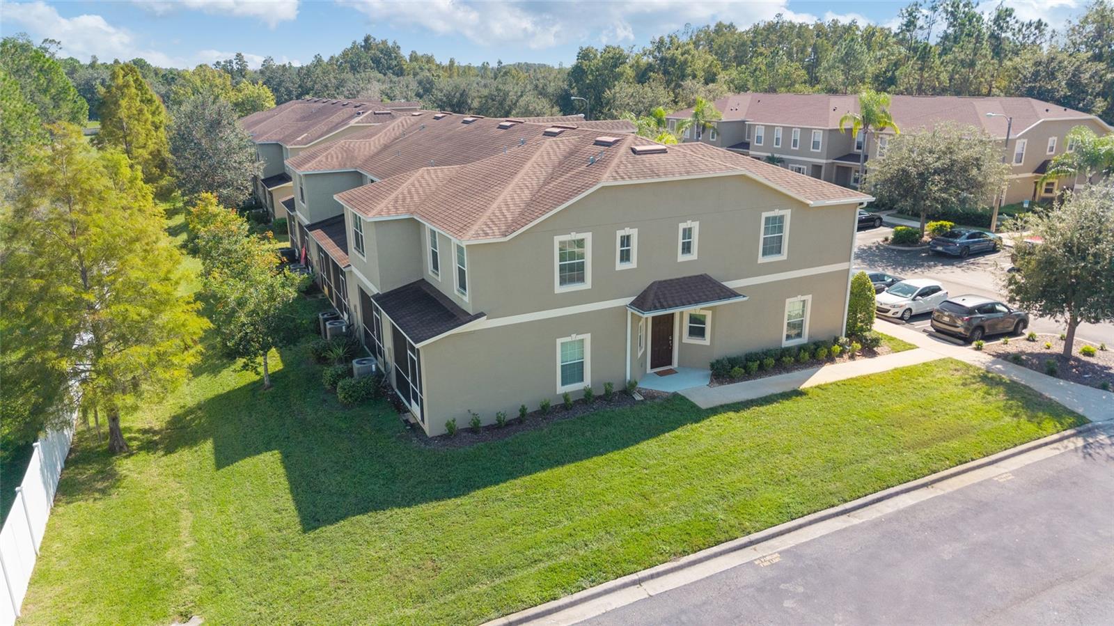 Image 40 of 43 For 31225 Claridge Place