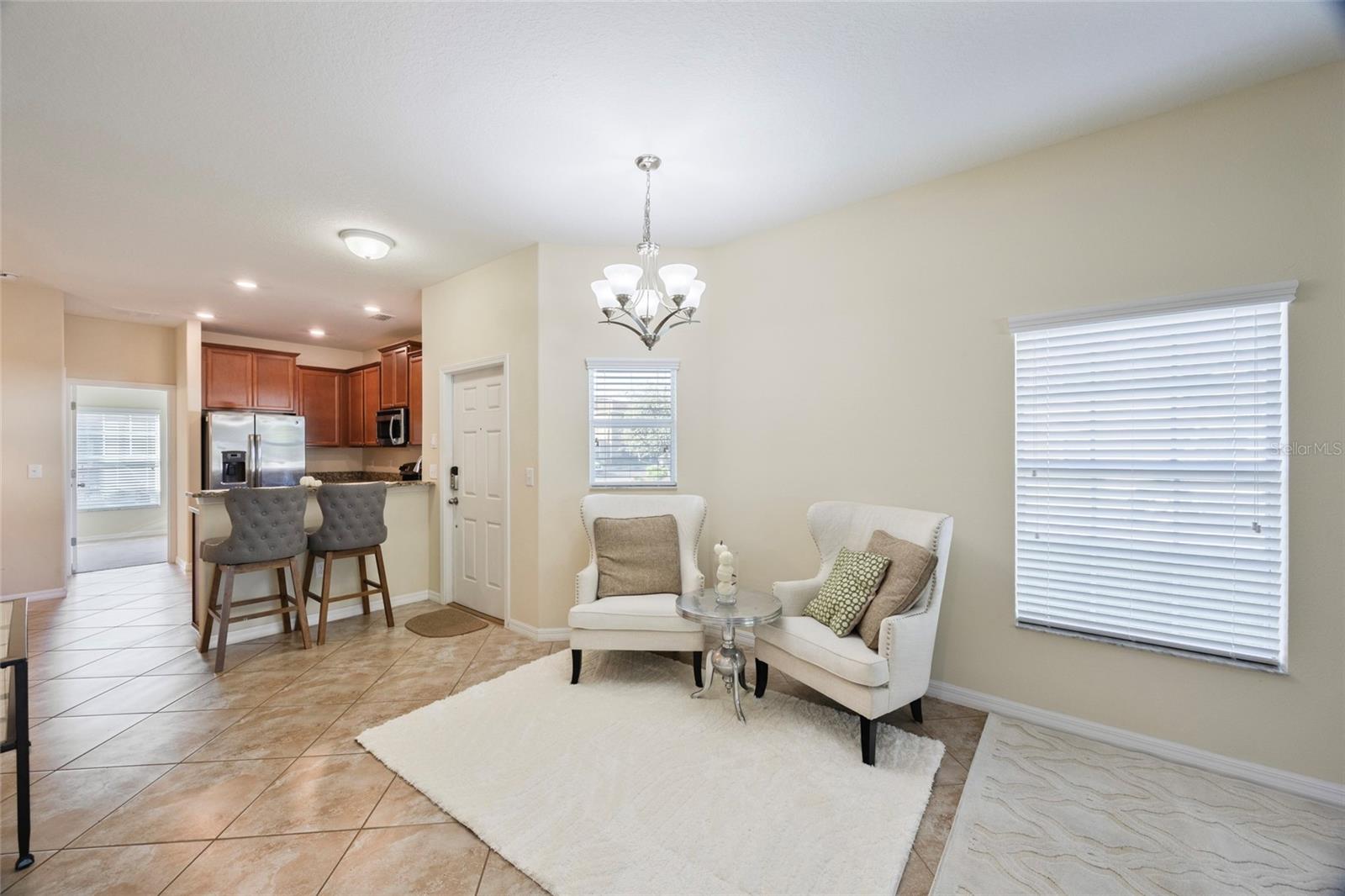 Image 6 of 43 For 31225 Claridge Place