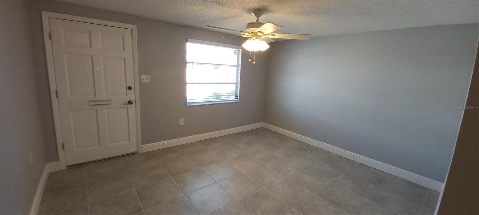 Image 11 of 25 For 4948 Getner Street