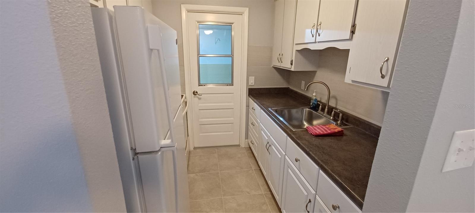 Image 4 of 25 For 4948 Getner Street
