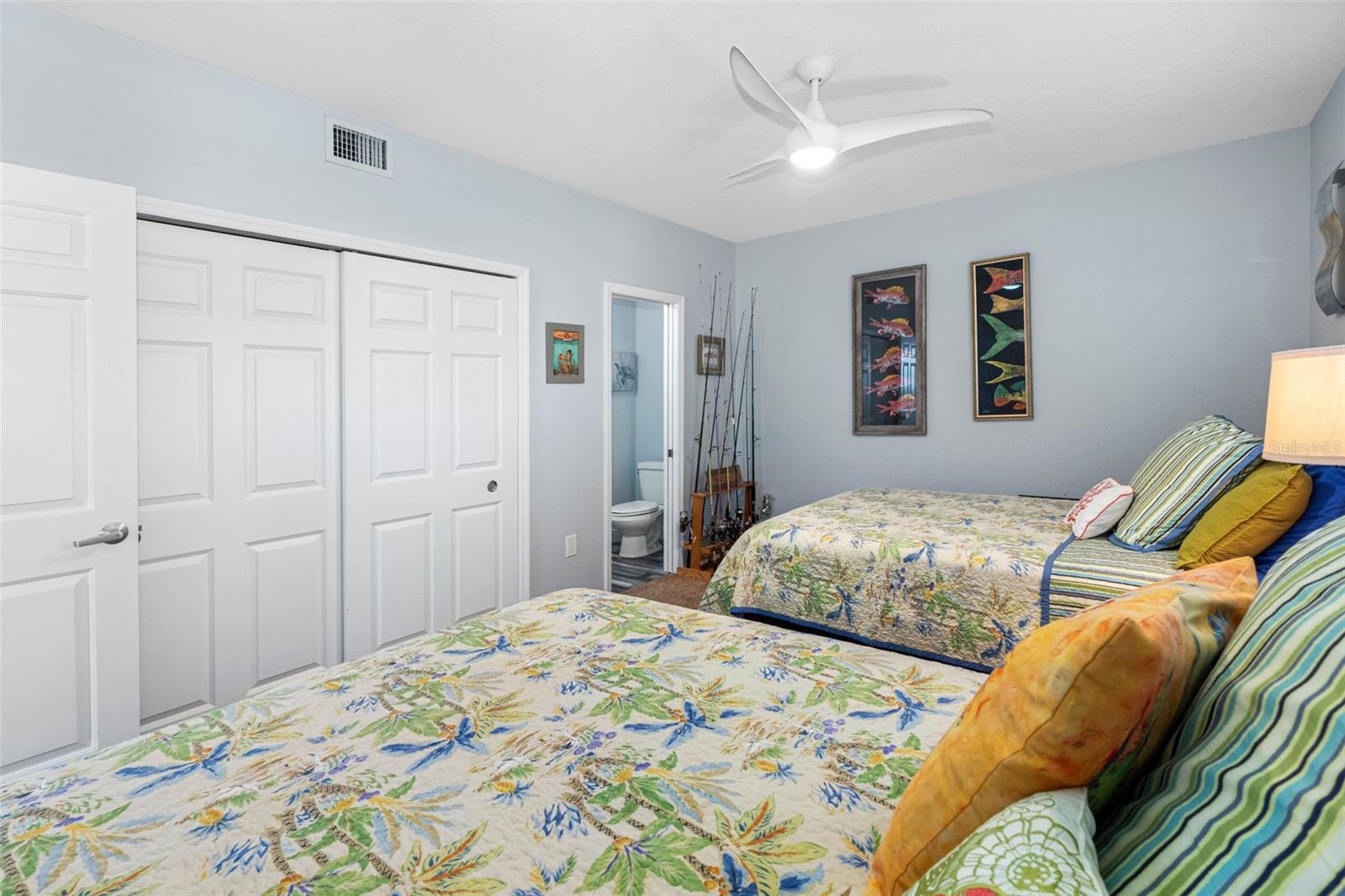 Image 54 of 80 For 19710 Gulf Boulevard 301