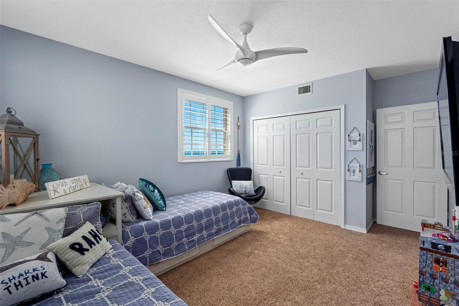 Image 60 of 80 For 19710 Gulf Boulevard 301