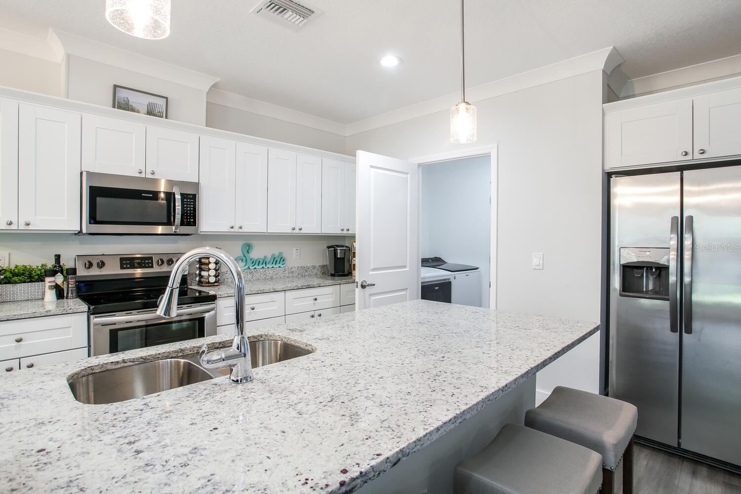 Image 5 of 24 For 3040 Belcher Road