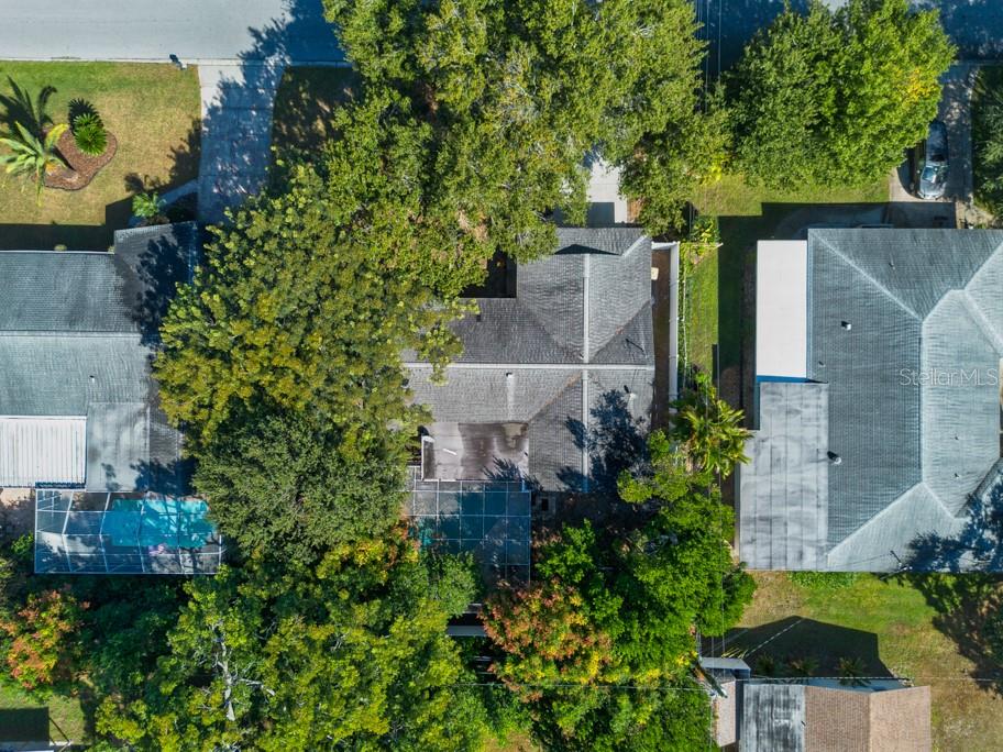 Listing photo id 36 for 1877 Dawn Drive