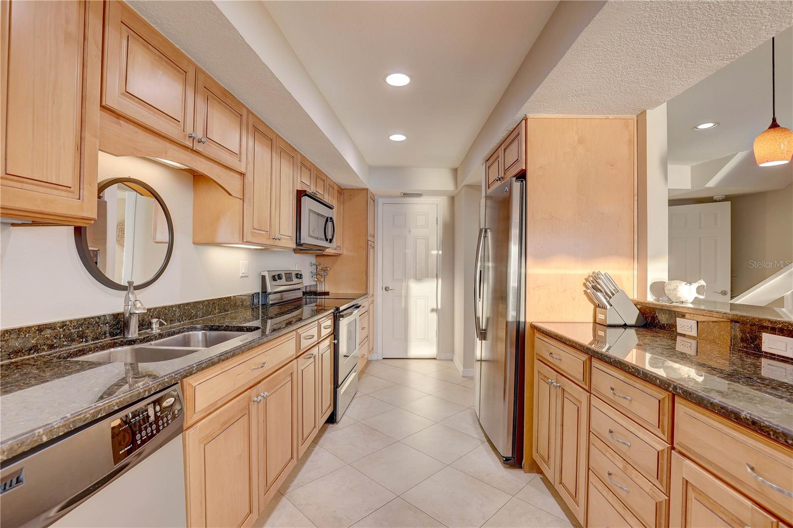 Image 10 of 28 For 433 Paula Drive 34