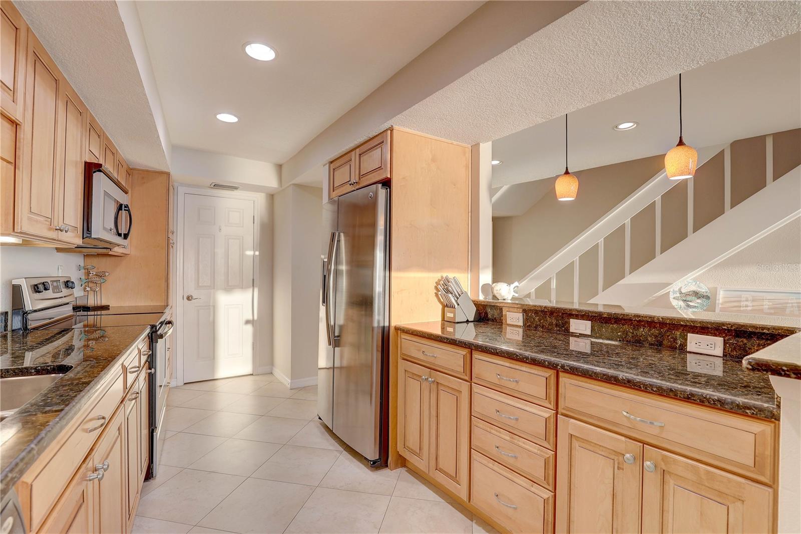 Image 11 of 28 For 433 Paula Drive 34