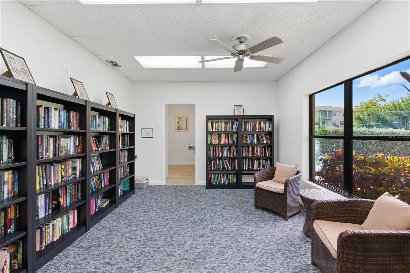 Image 34 of 40 For 5775 Park Street N 311