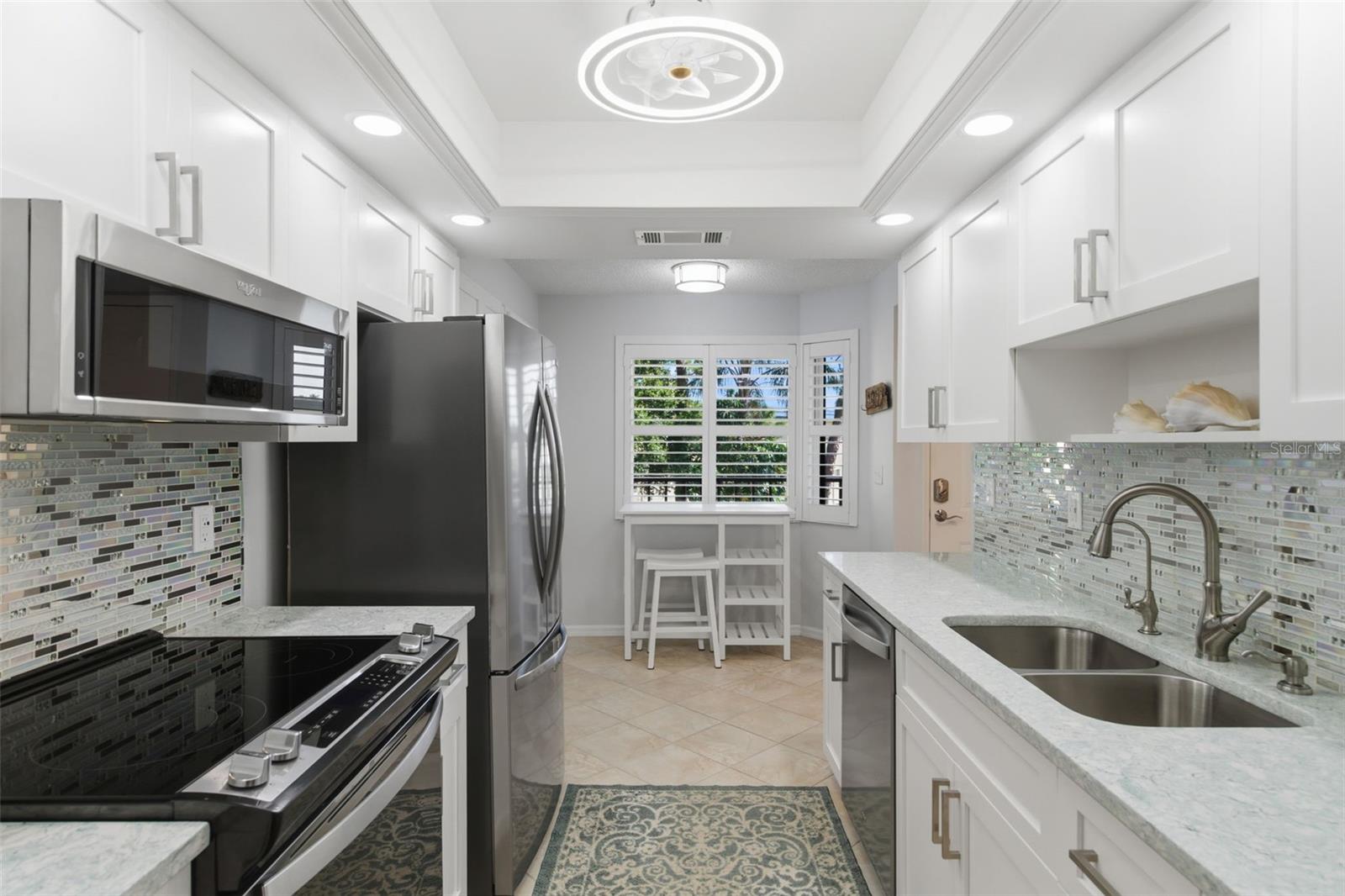 Image 7 of 40 For 5775 Park Street N 311