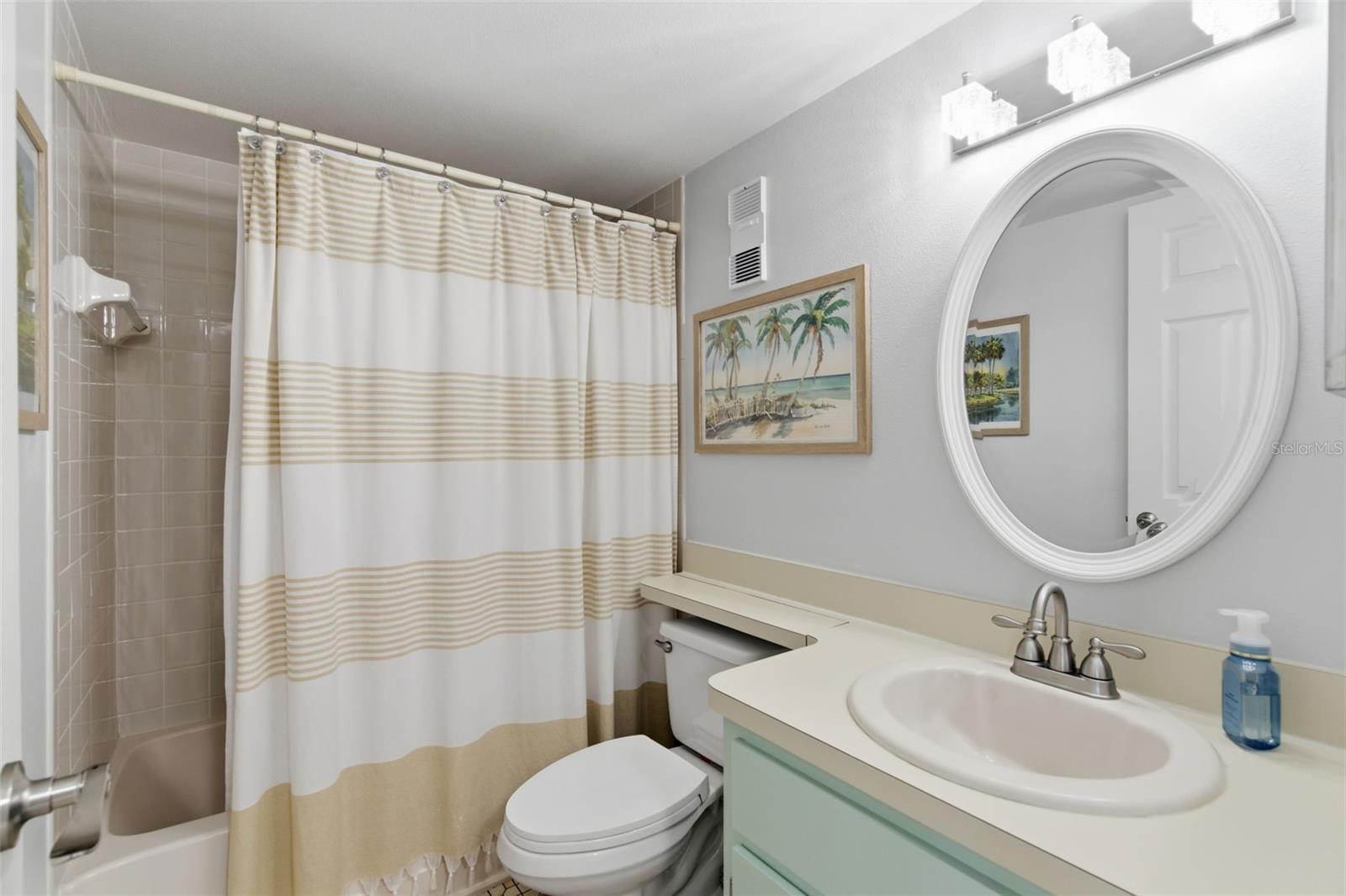 Image 8 of 40 For 5775 Park Street N 311