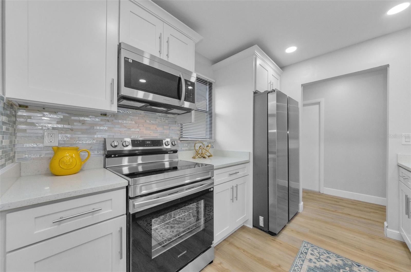 Image 11 of 37 For 12920 Walnut Tree Lane