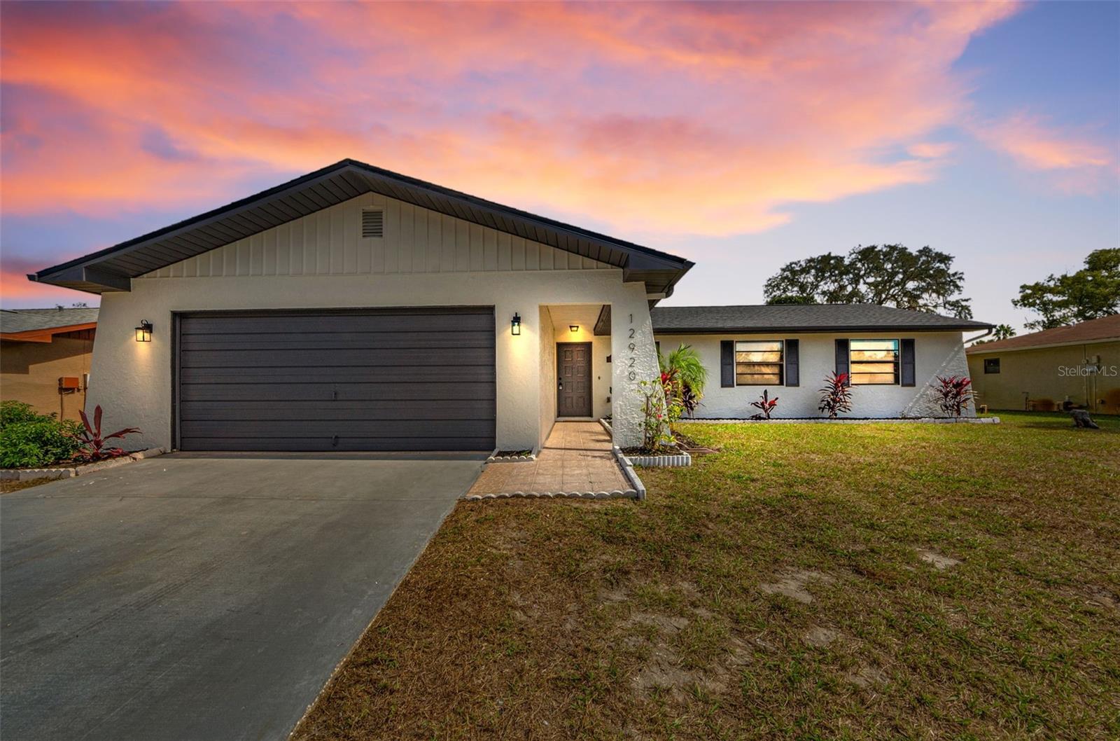 Image 5 of 37 For 12920 Walnut Tree Lane