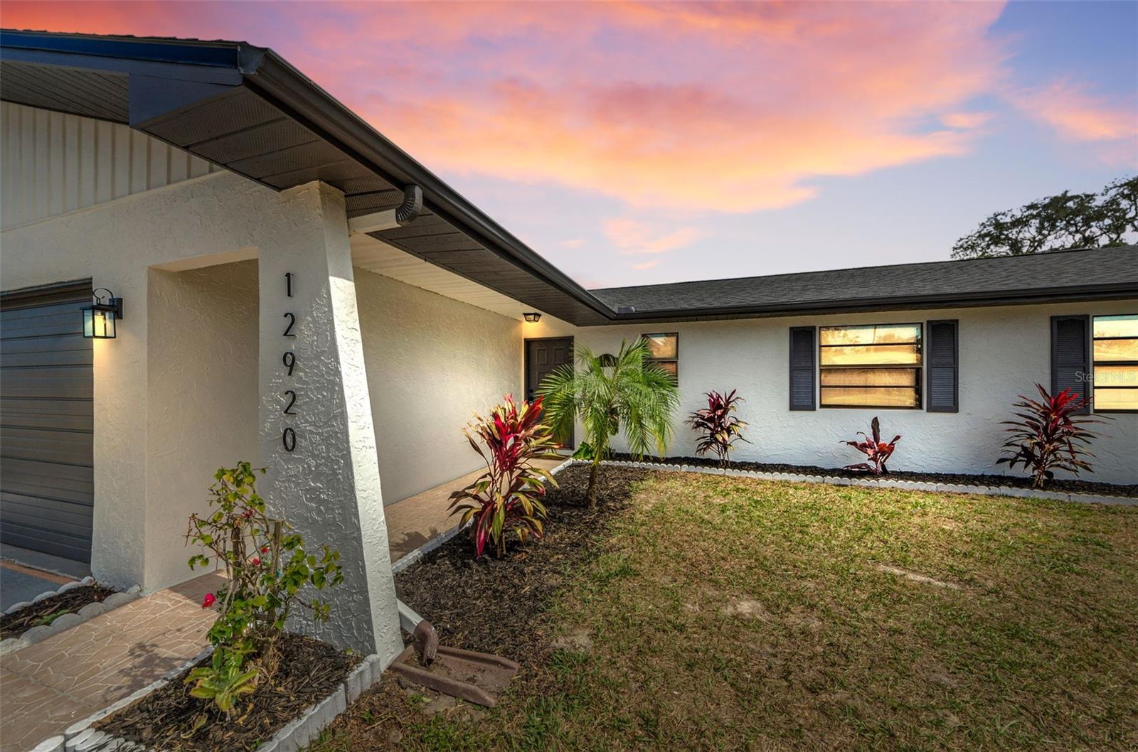 Image 6 of 37 For 12920 Walnut Tree Lane