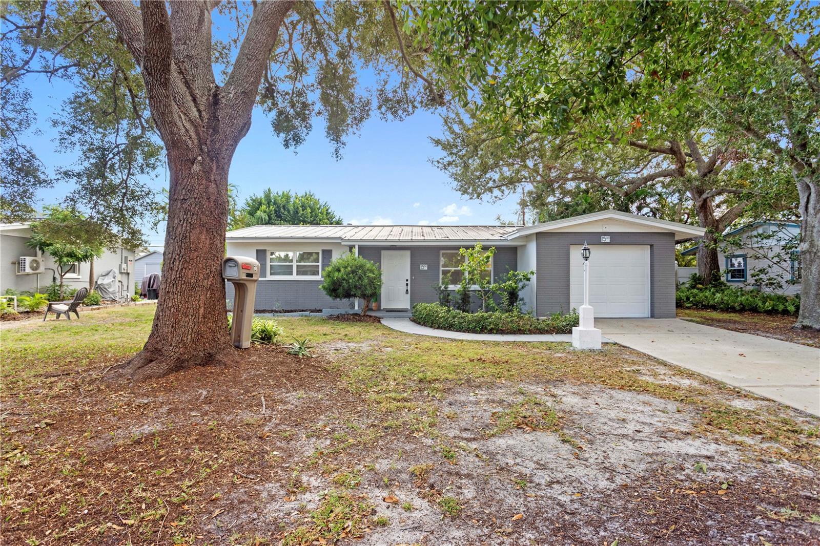 Details for 1500 78th Avenue N, ST PETERSBURG, FL 33702