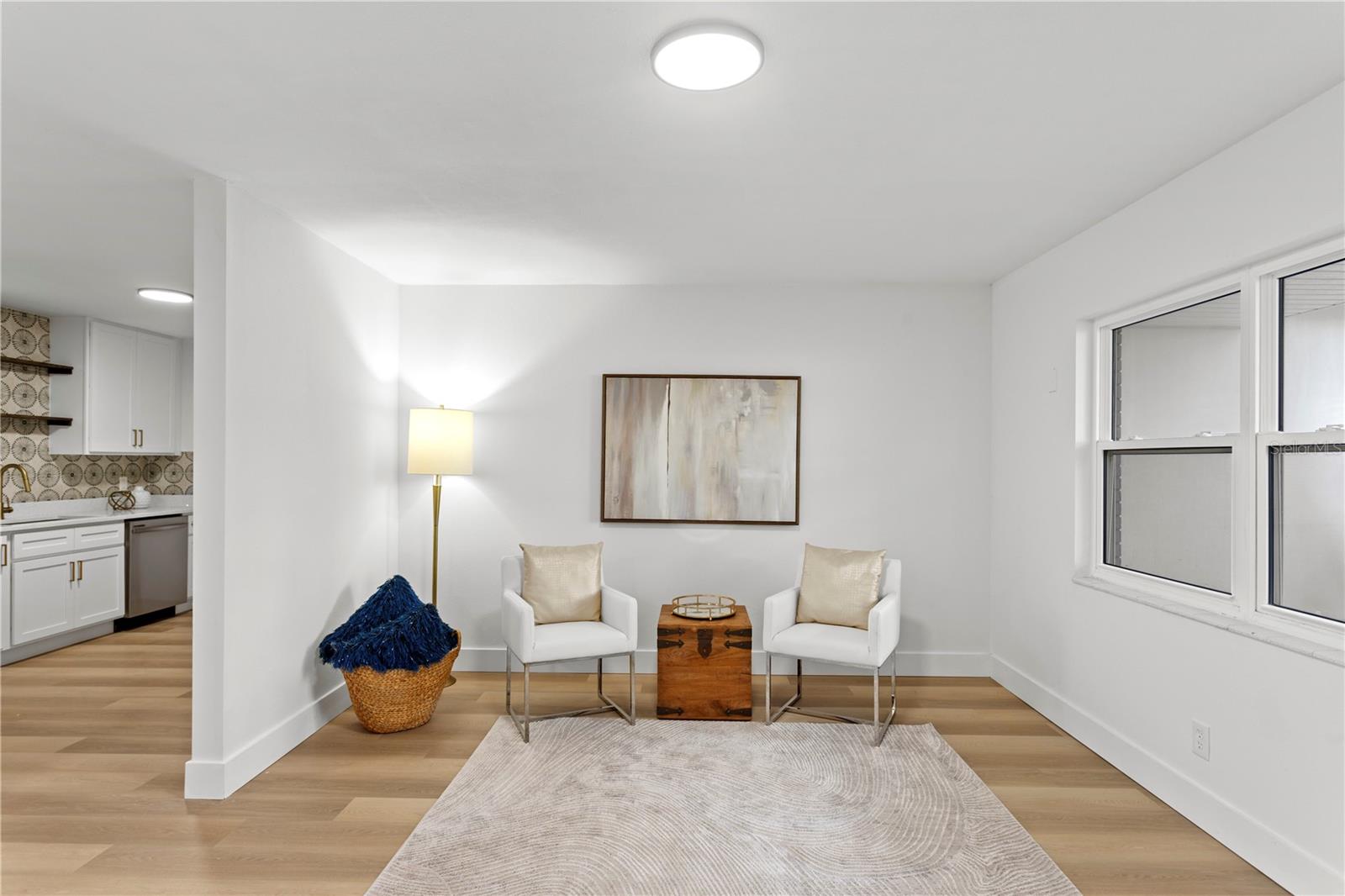 Listing photo id 0 for 1500 78th Avenue N