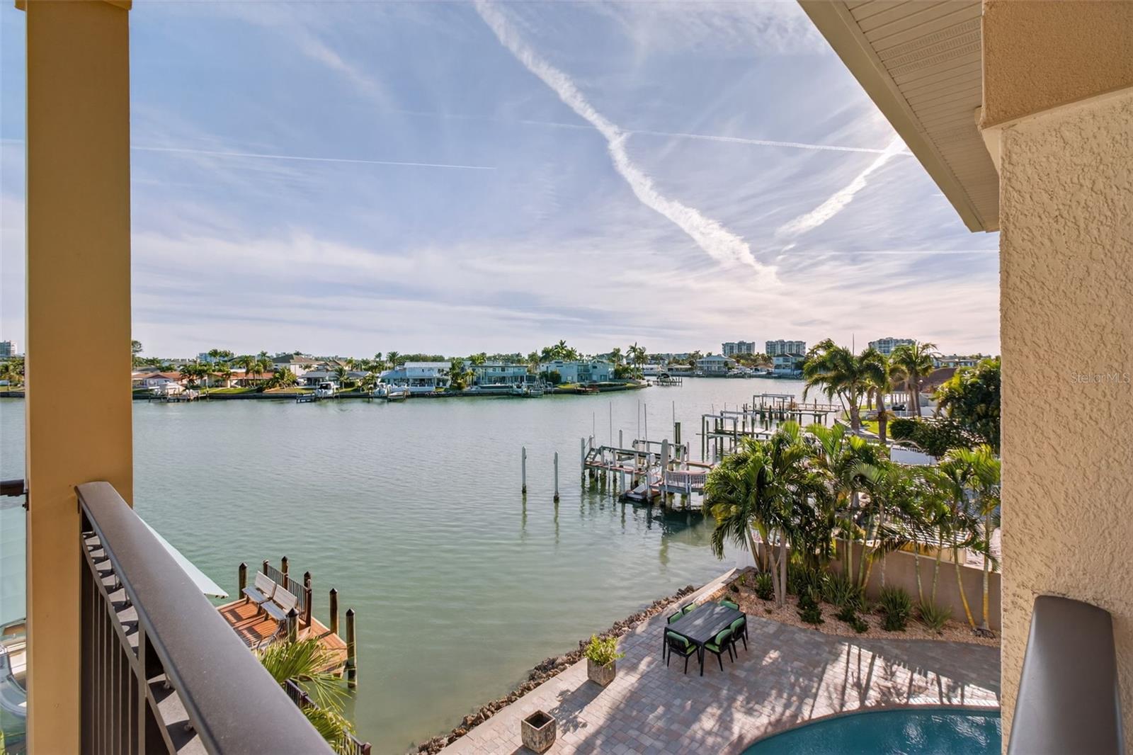 Listing photo id 28 for 7974 9th Avenue S