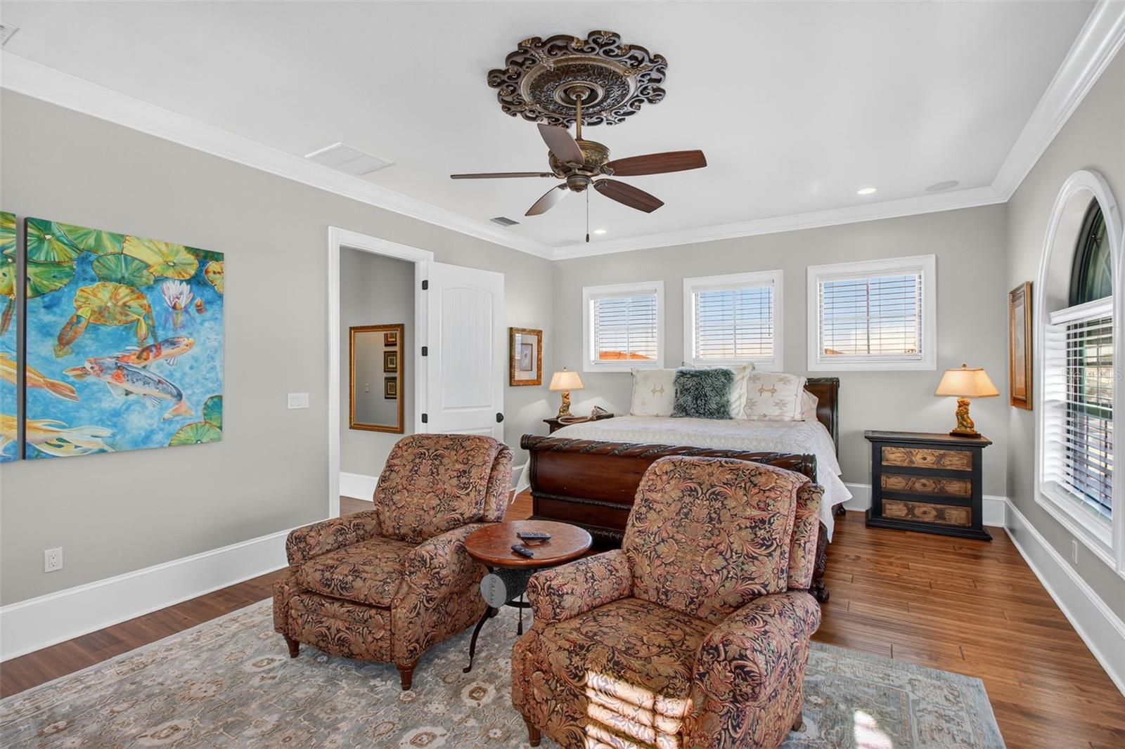 Listing photo id 33 for 7974 9th Avenue S