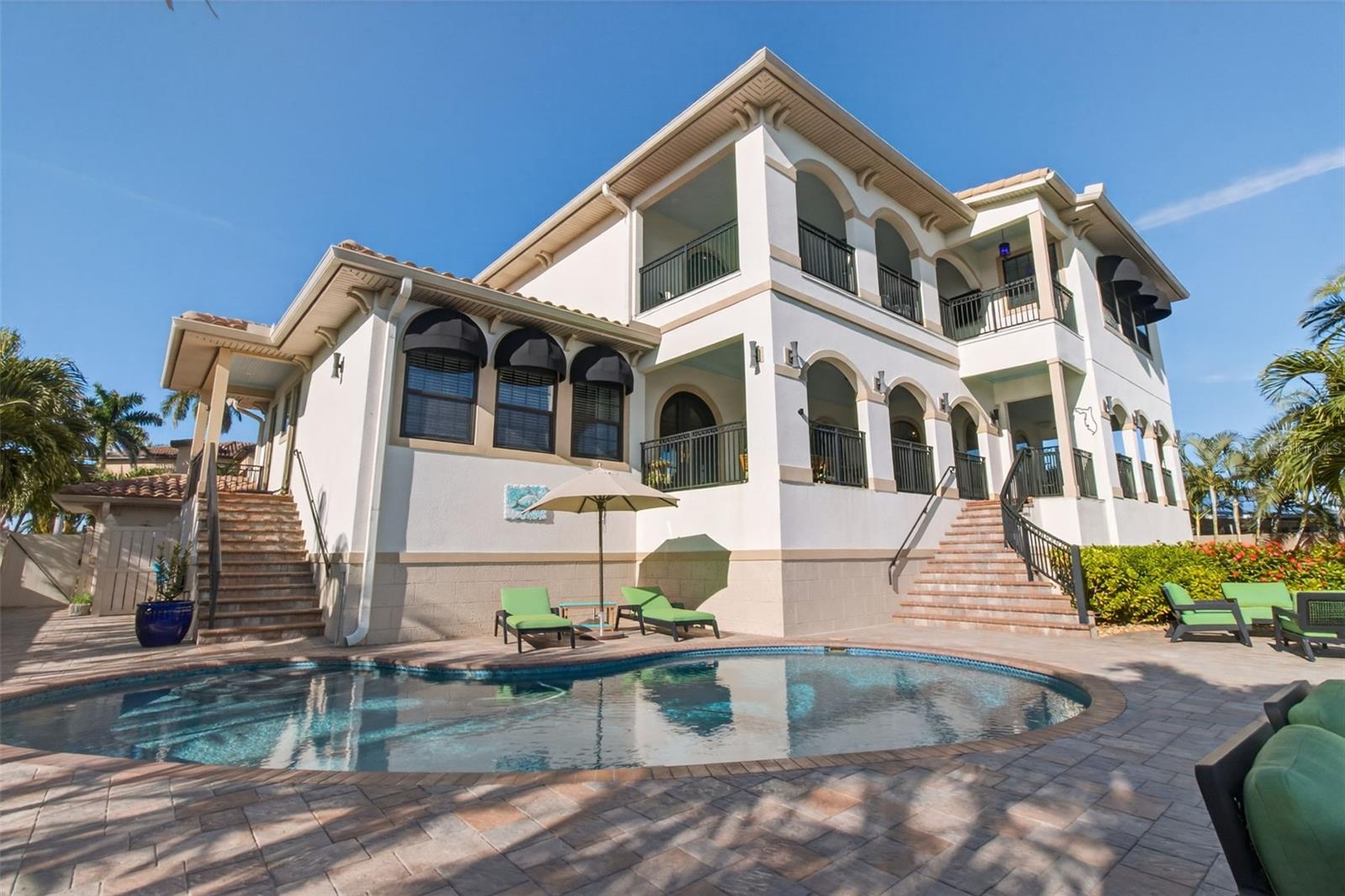 Listing photo id 40 for 7974 9th Avenue S