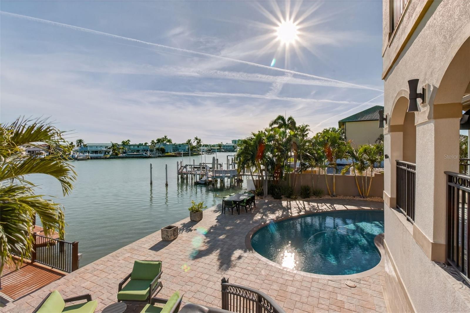 Listing photo id 43 for 7974 9th Avenue S