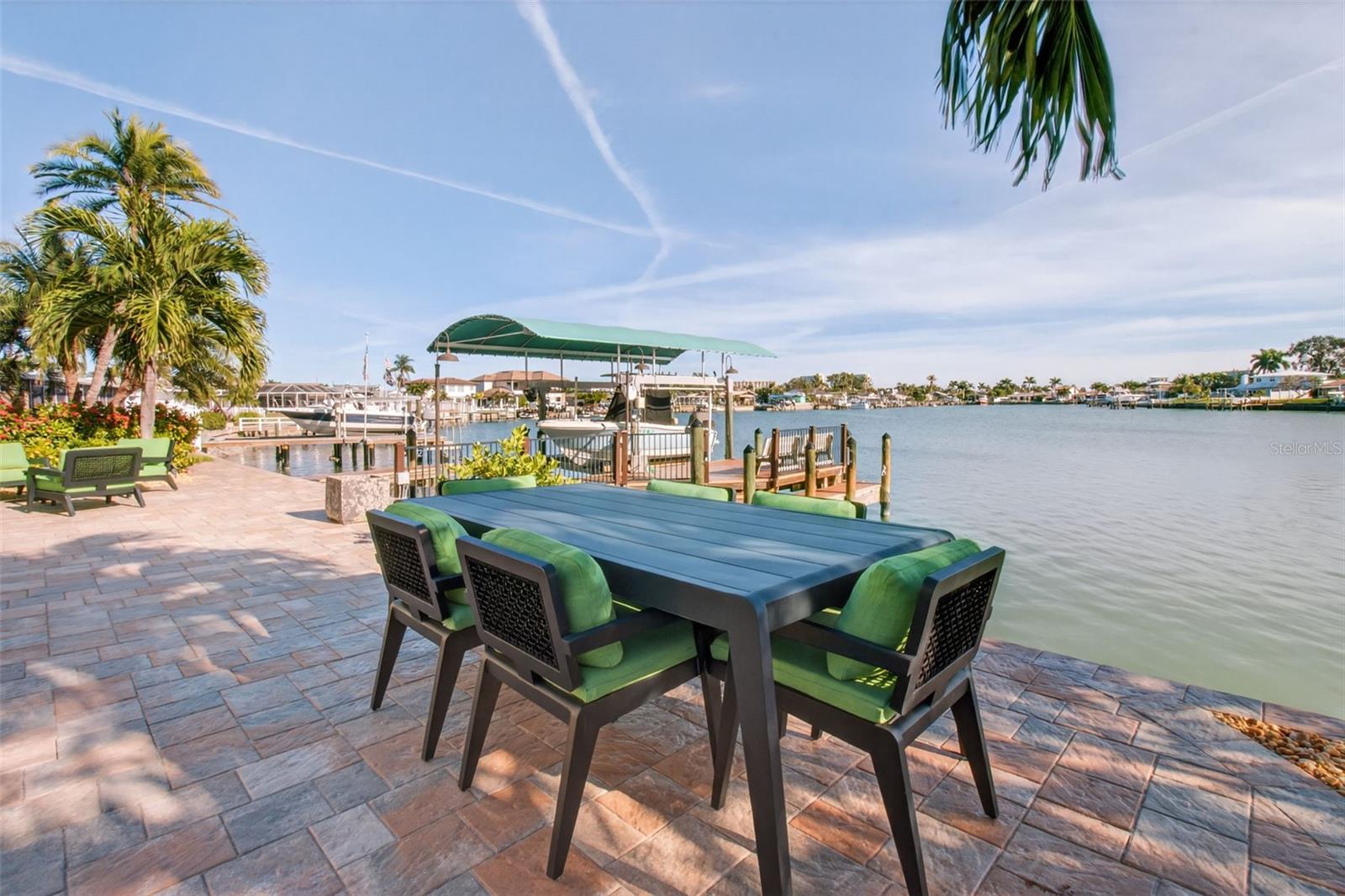 Listing photo id 44 for 7974 9th Avenue S