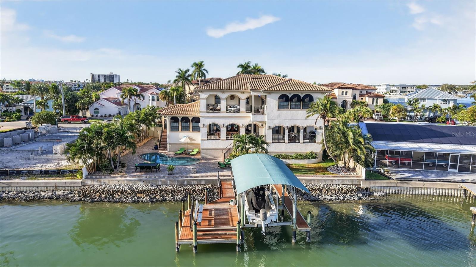 Listing photo id 56 for 7974 9th Avenue S