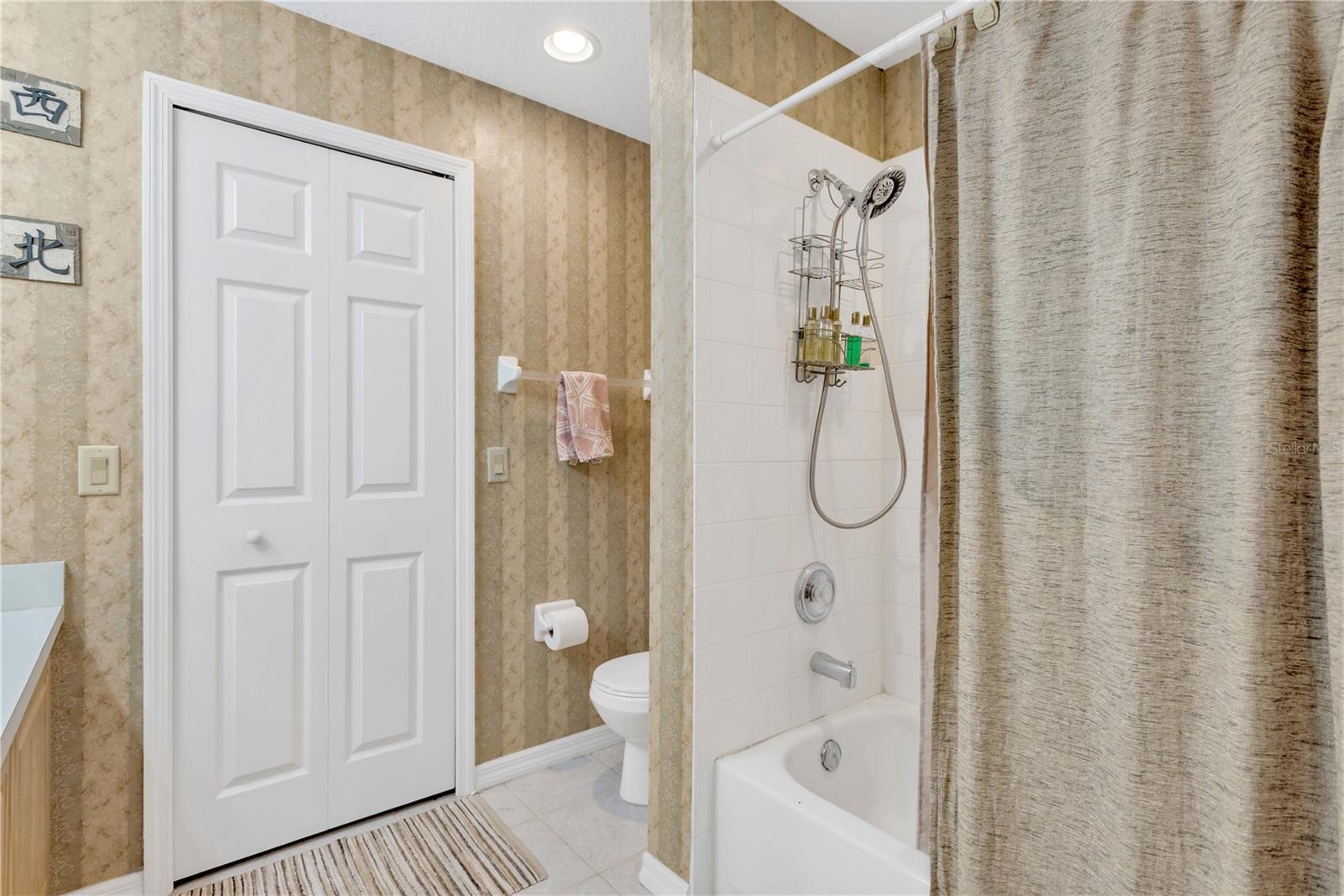 Image 20 of 26 For 8805 Casablanca Way