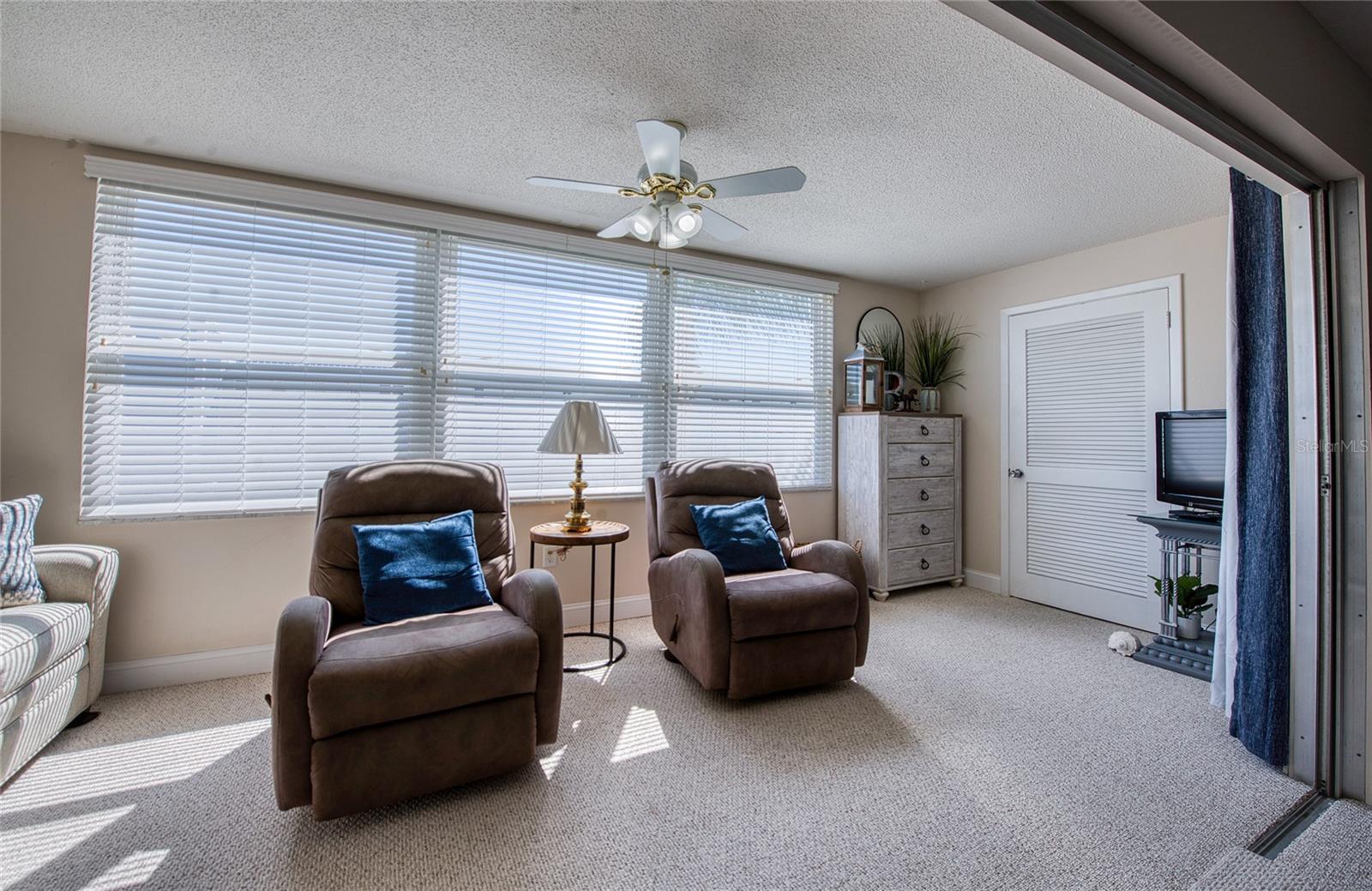 Image 16 of 37 For 5575 Gulf Boulevard 328