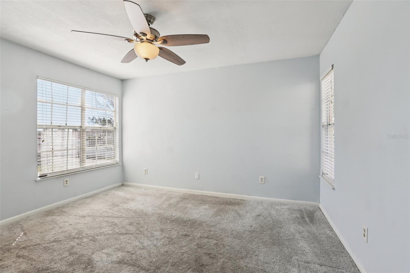 Image 24 of 34 For 6935 Lake Place Court 6935