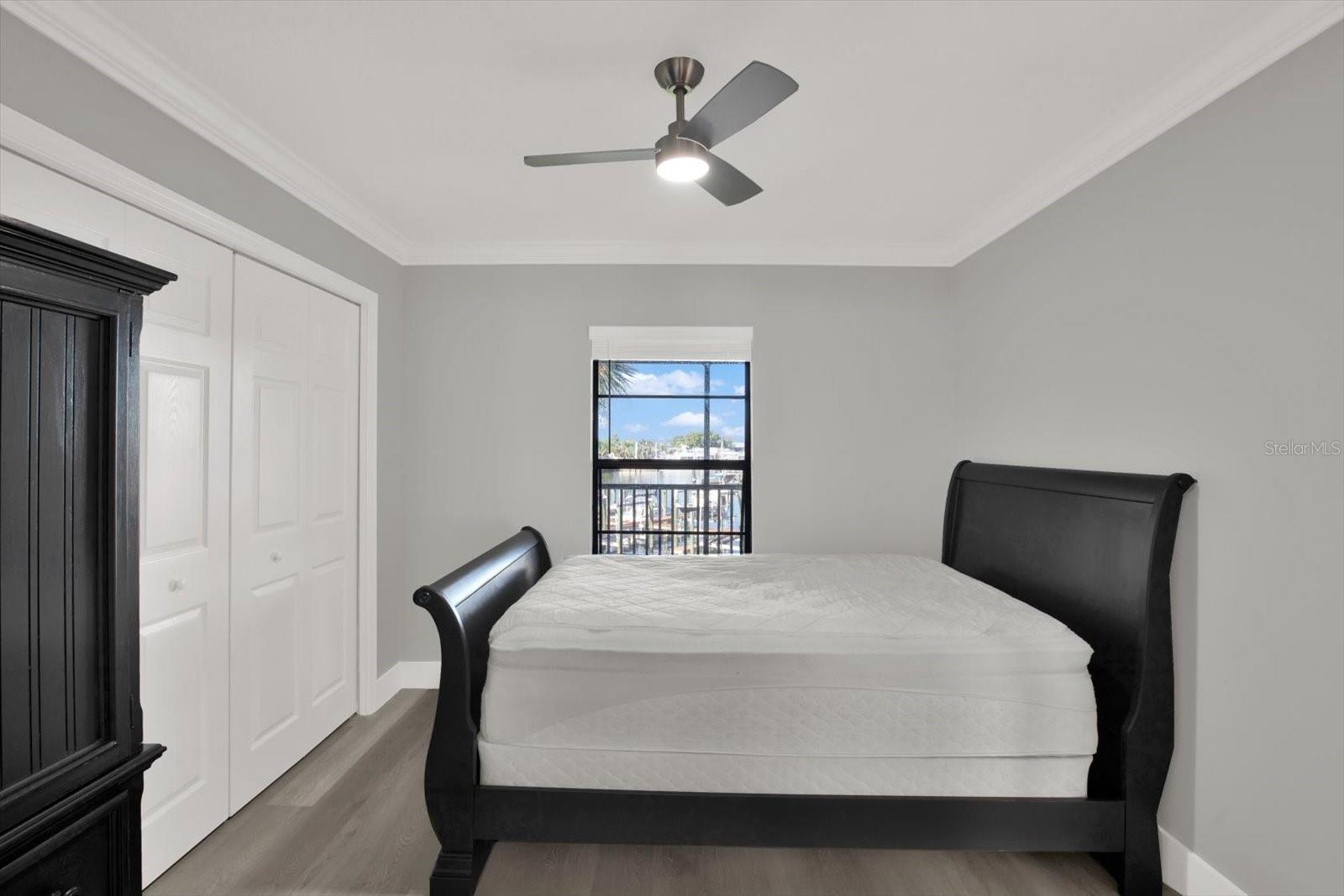 Image 13 of 18 For 622 Yardarm Drive 11