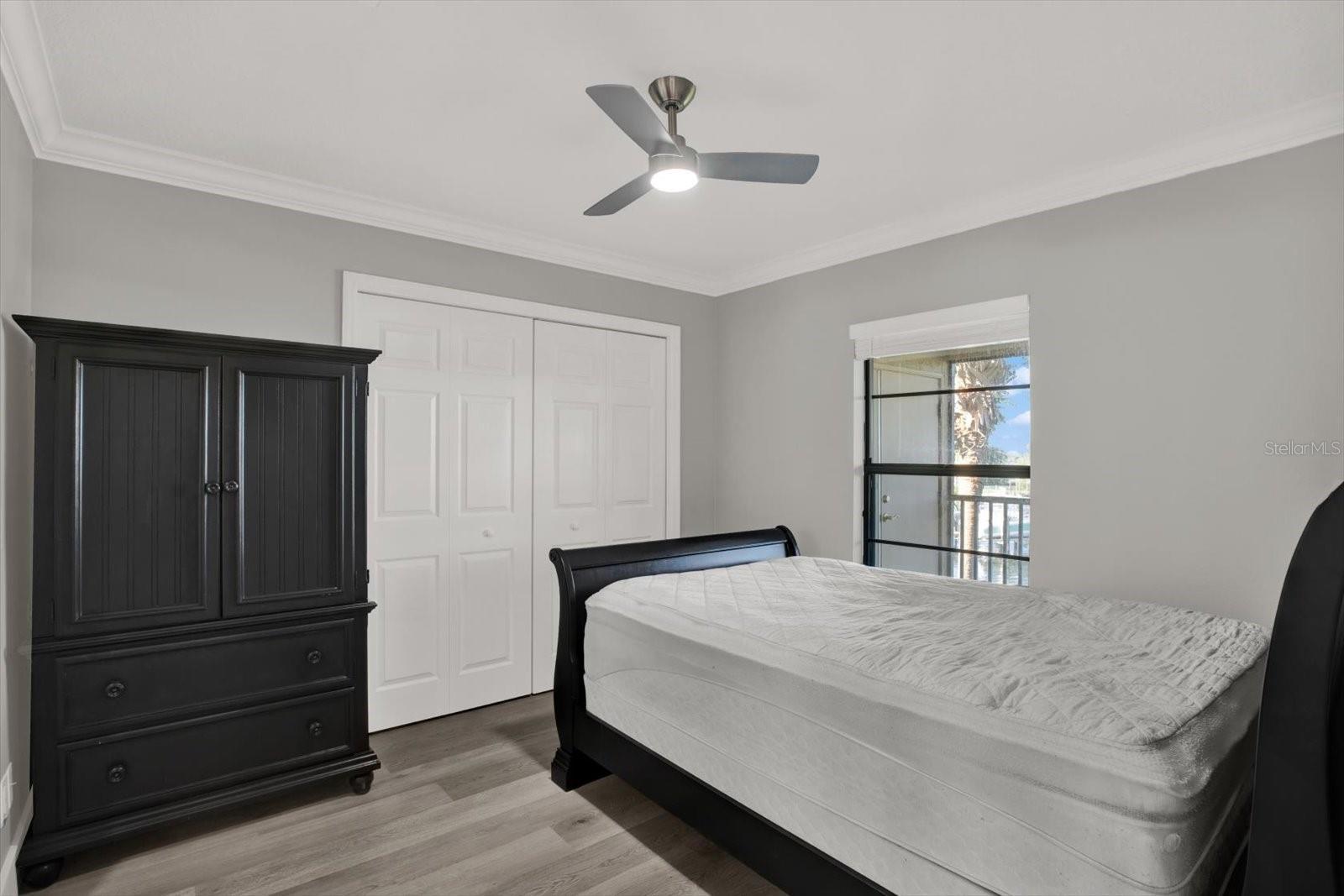 Image 14 of 18 For 622 Yardarm Drive 11