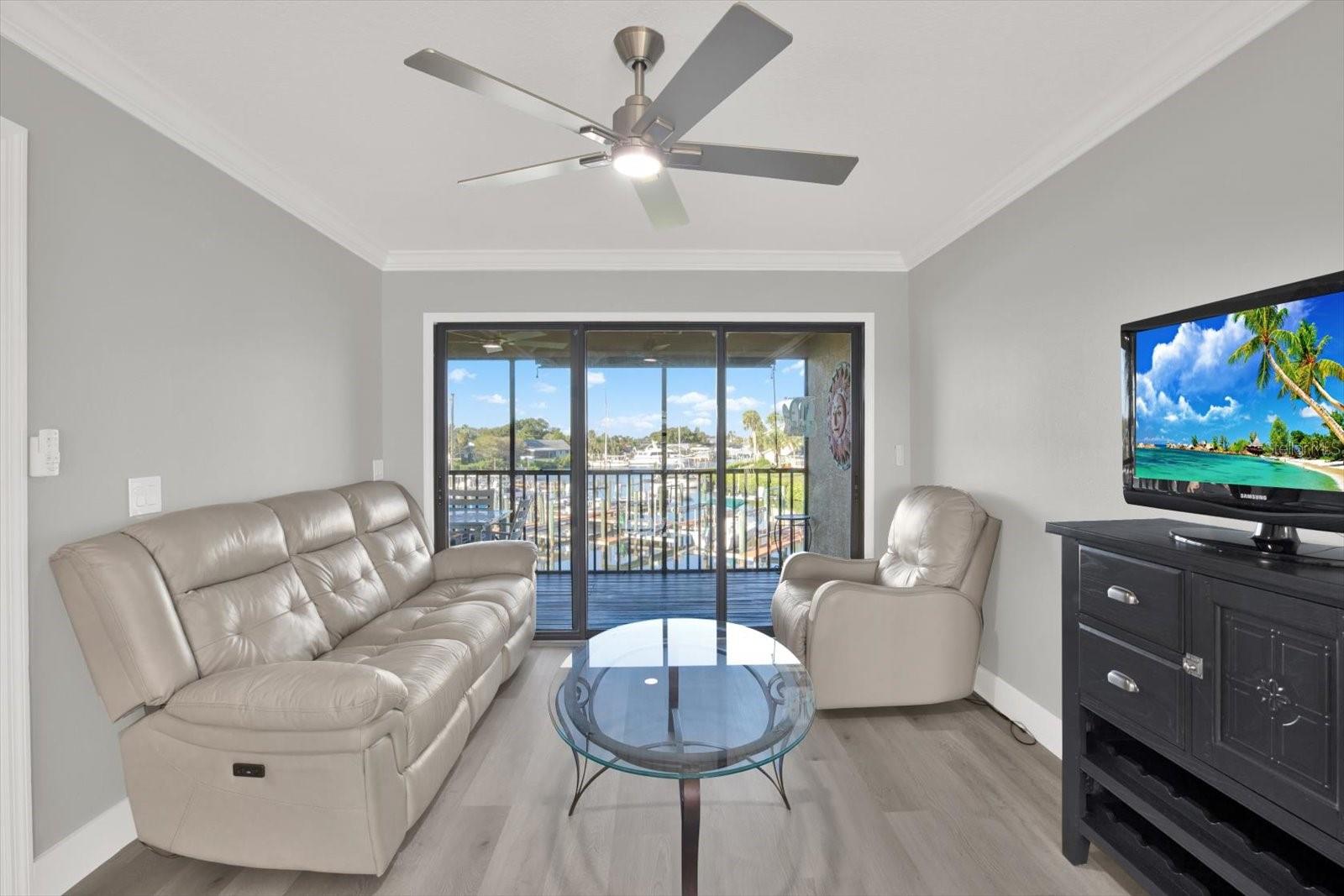 Image 7 of 18 For 622 Yardarm Drive 11