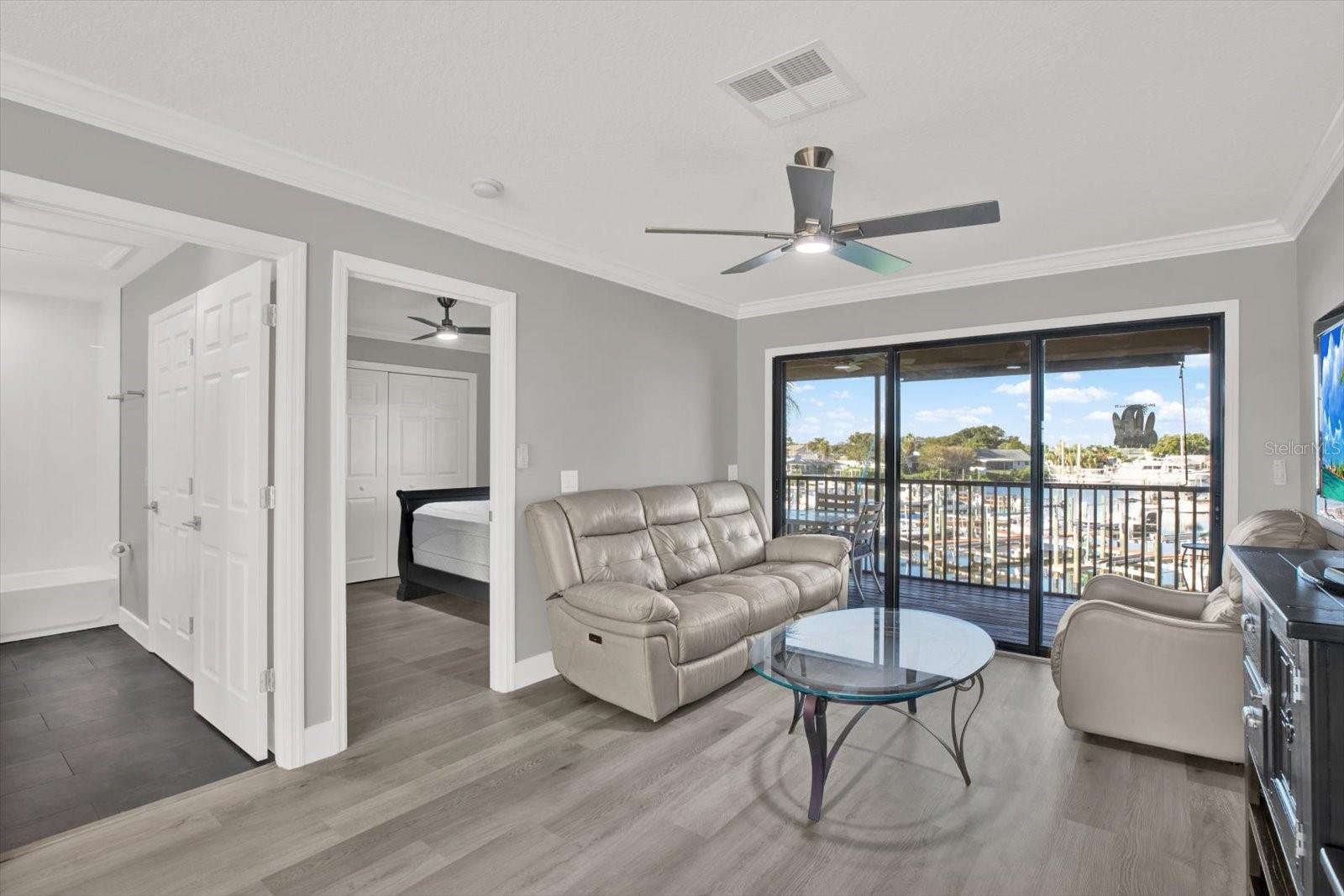 Image 8 of 18 For 622 Yardarm Drive 11